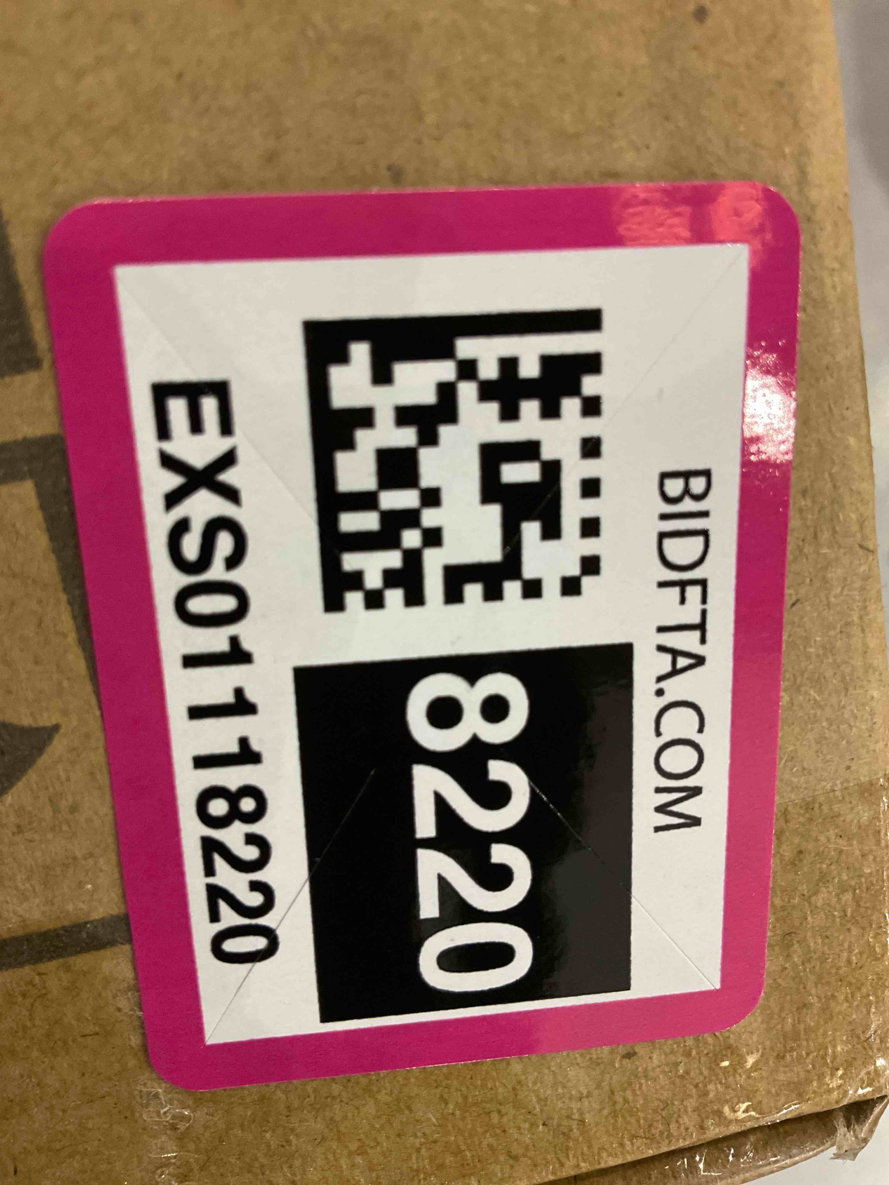 https://s3.amazonaws.com/lotting-images-prod/bidfta/EXS01118220_1707146130223.jpeg