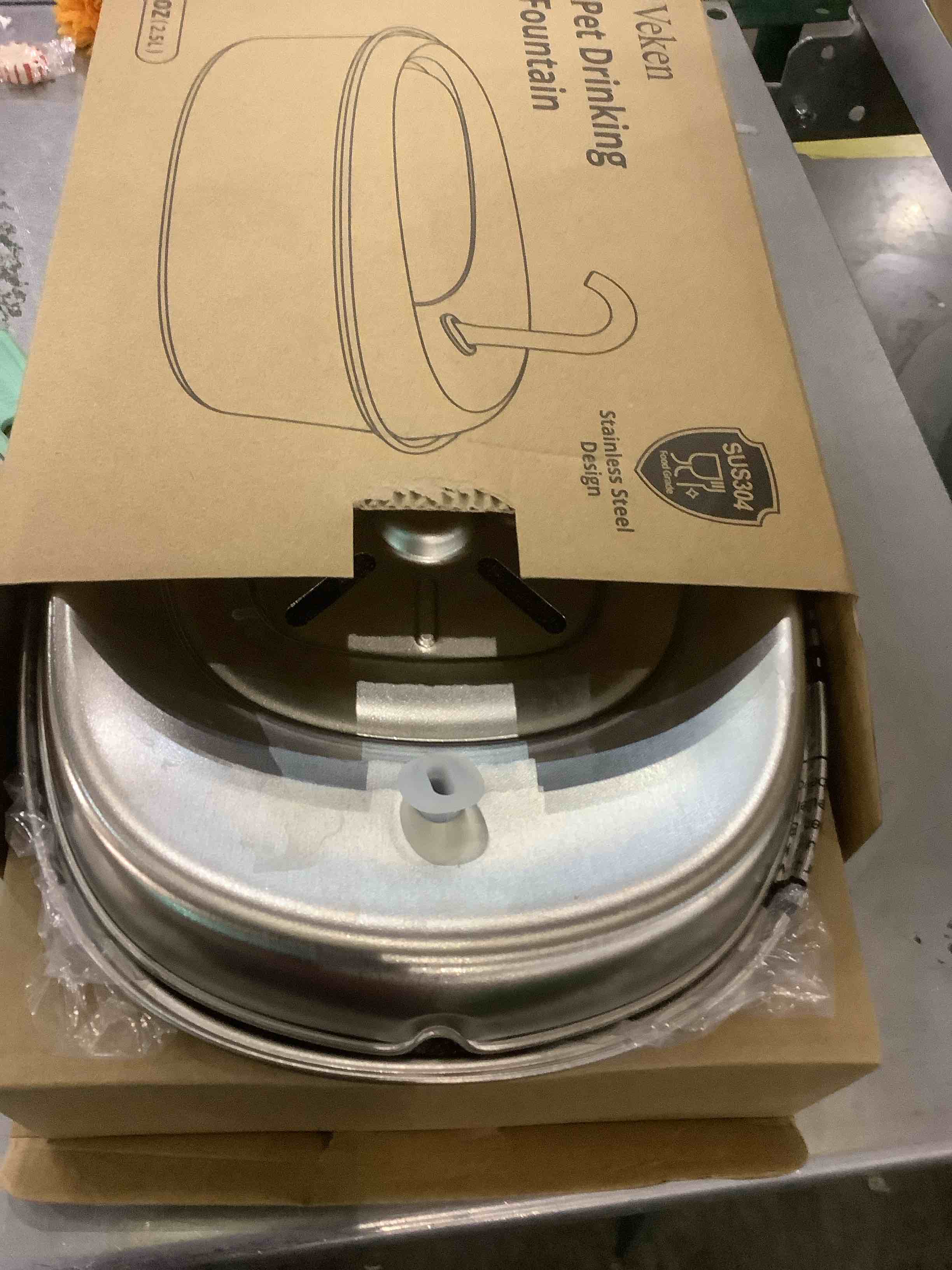 https://s3.amazonaws.com/lotting-images-prod/bidfta/EXS01119120_1705591796552.jpeg