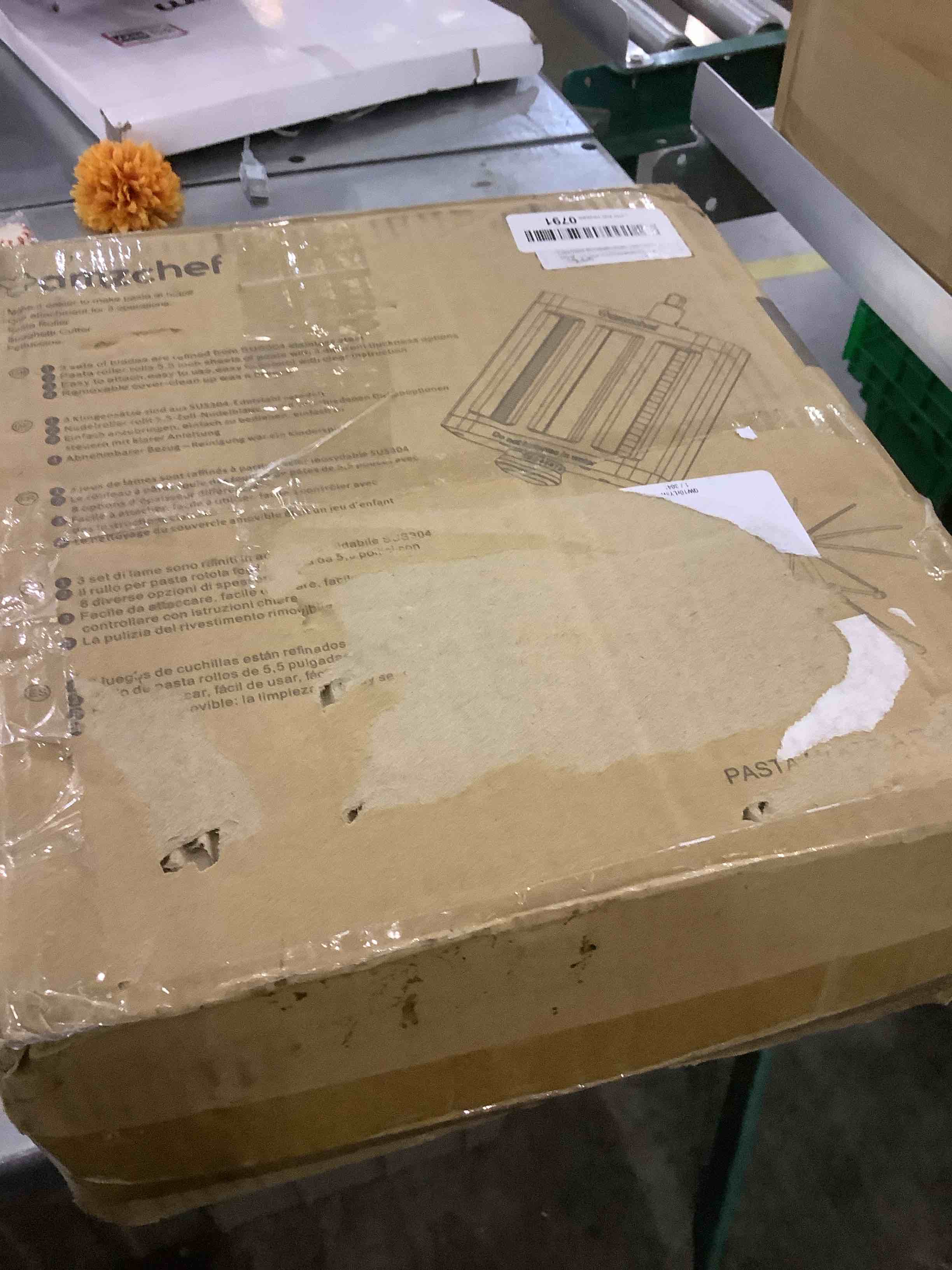 https://s3.amazonaws.com/lotting-images-prod/bidfta/EXS01119153_1705598712299.jpeg