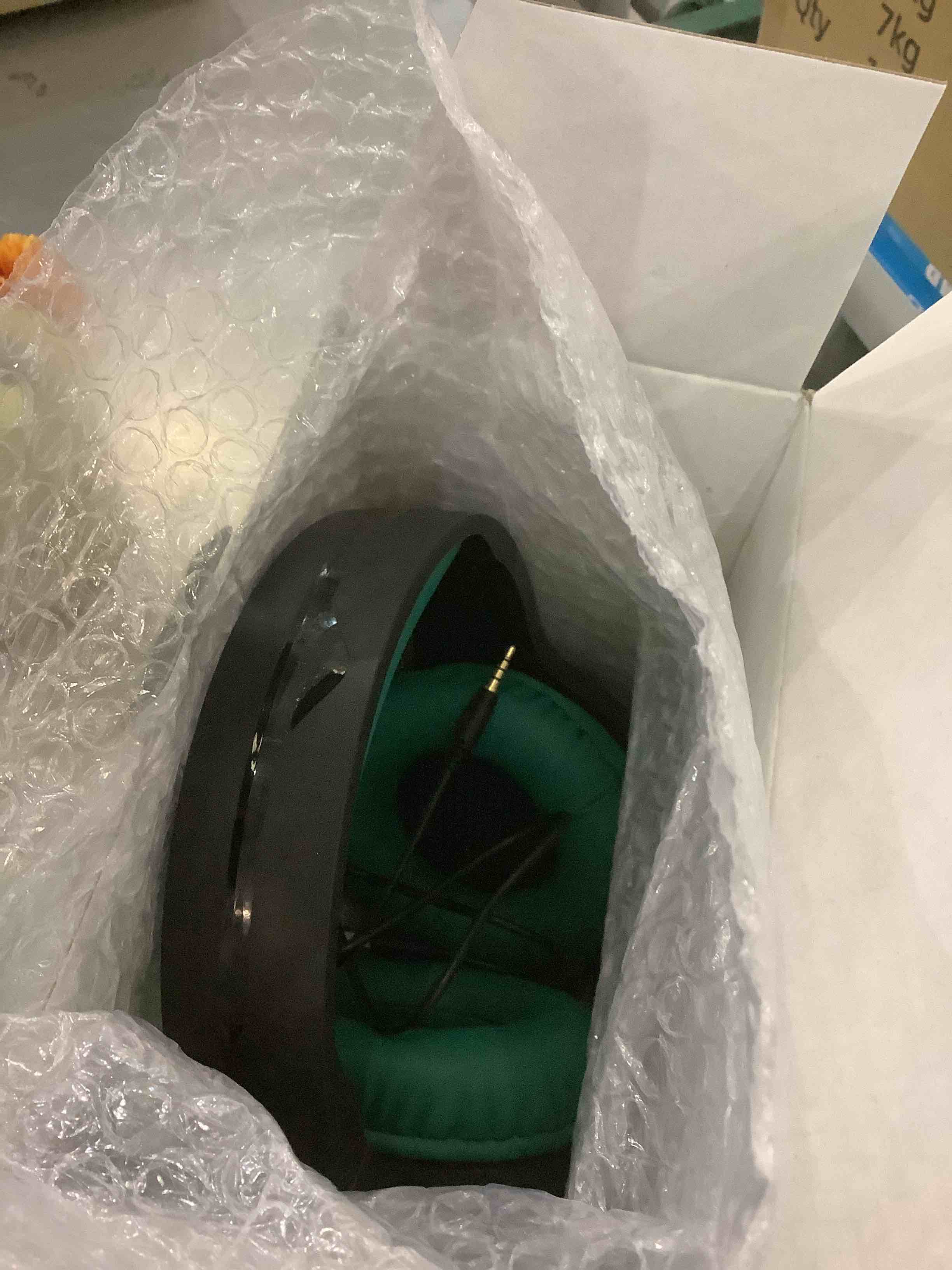 https://s3.amazonaws.com/lotting-images-prod/bidfta/EXS01119166_1705600626801.jpeg