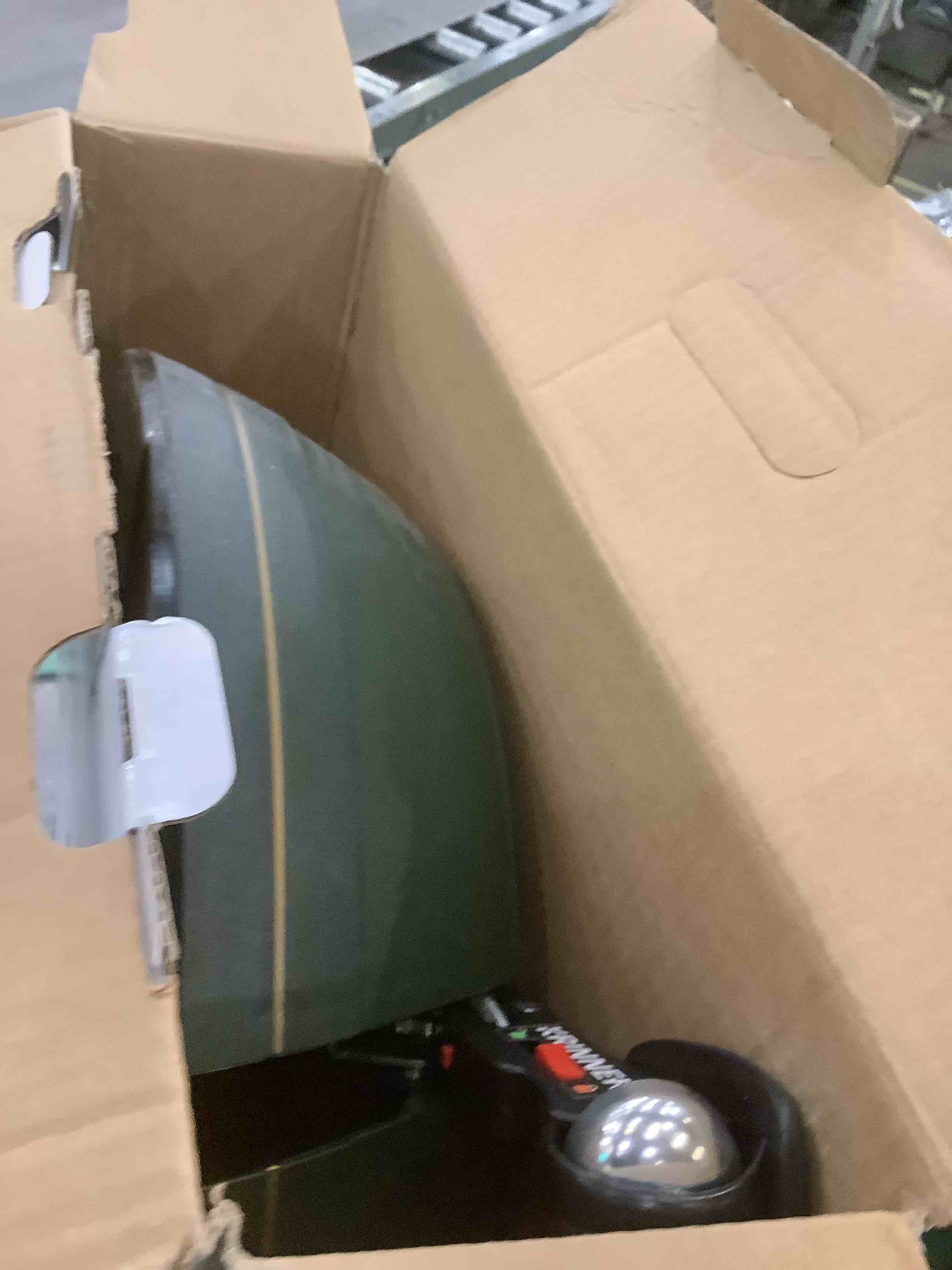 https://s3.amazonaws.com/lotting-images-prod/bidfta/EXS01119402_1705948020514.jpeg