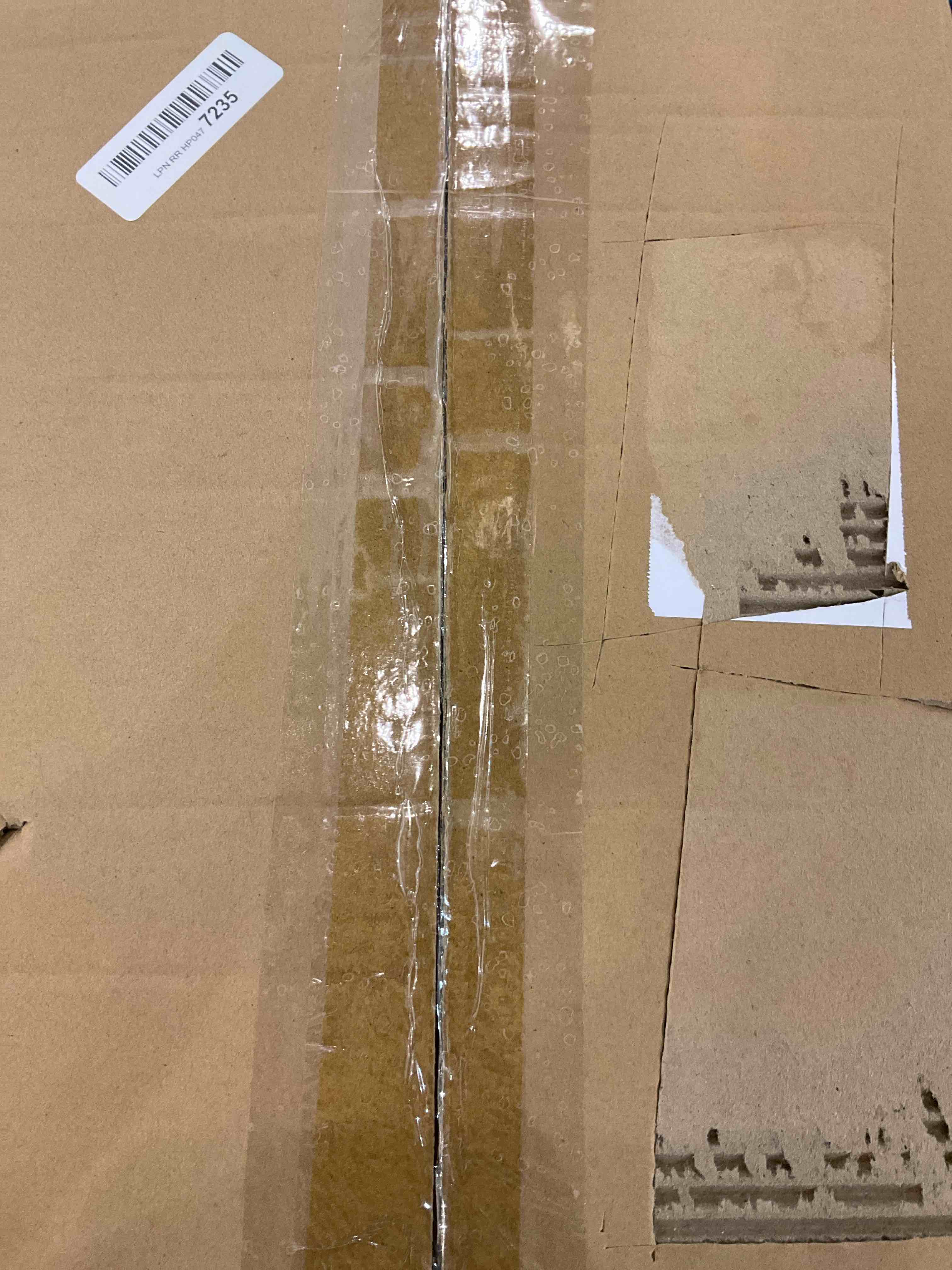 https://s3.amazonaws.com/lotting-images-prod/bidfta/EXS01120525_1705591762577.jpeg