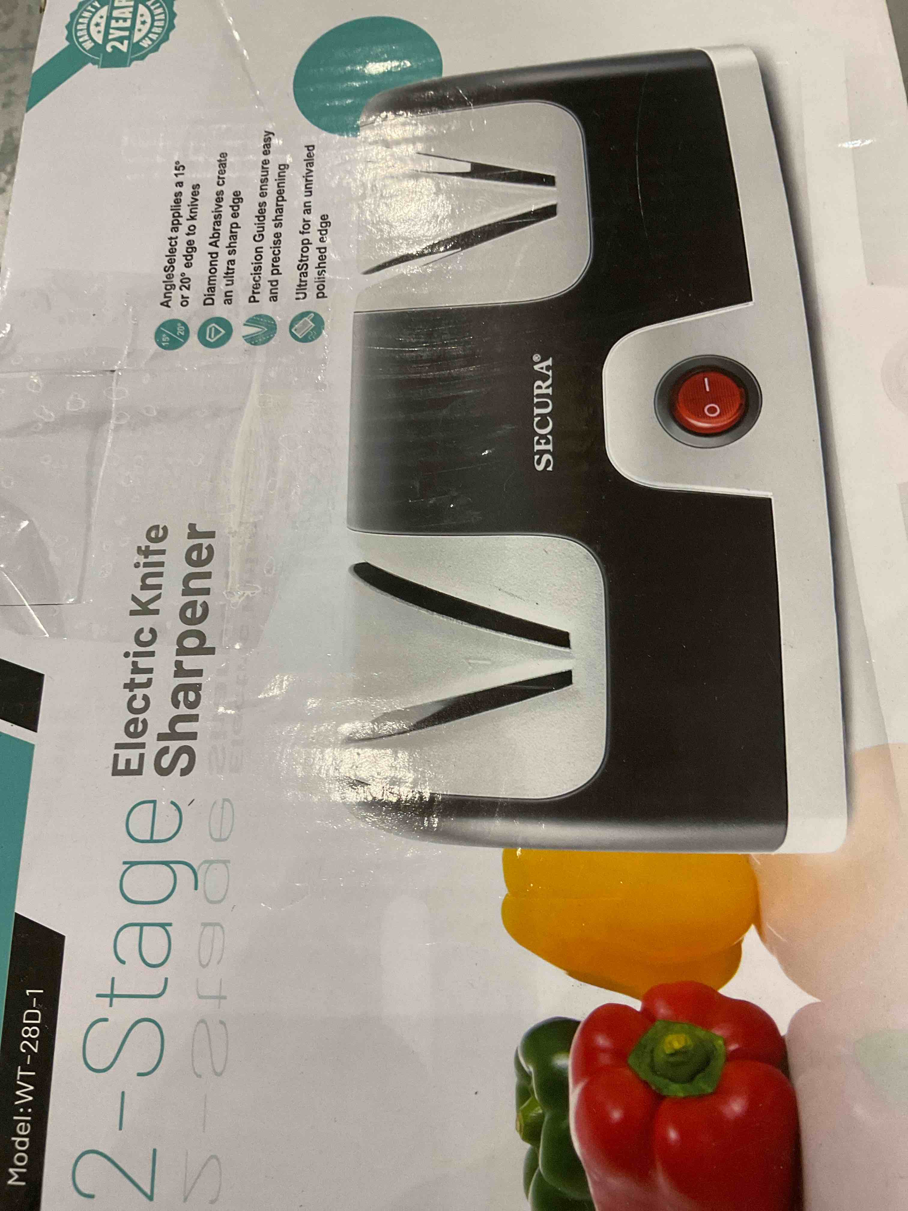 https://s3.amazonaws.com/lotting-images-prod/bidfta/EXS01120560_1705596141287.jpeg