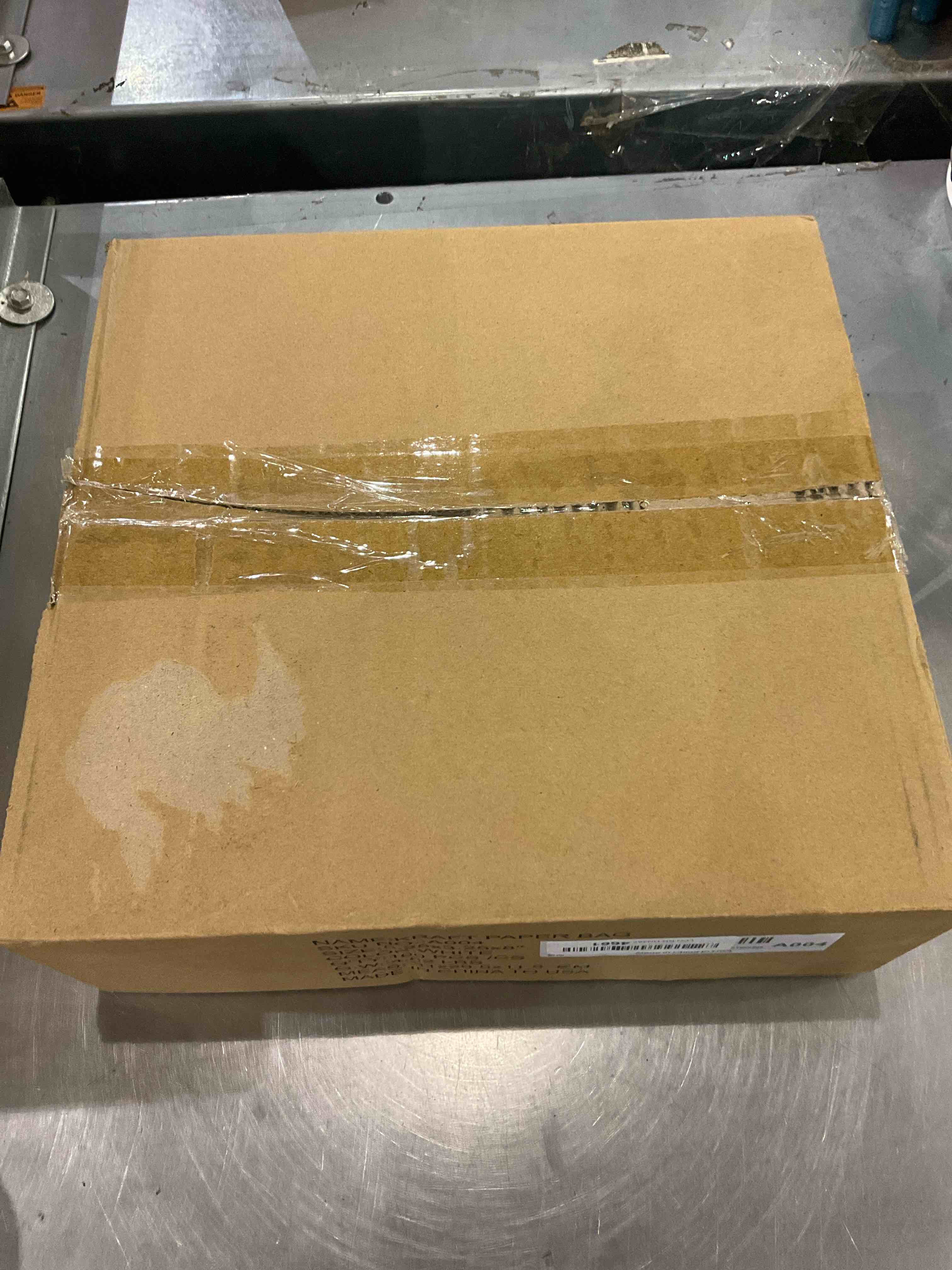 https://s3.amazonaws.com/lotting-images-prod/bidfta/EXS01121306_1706099797813.jpeg