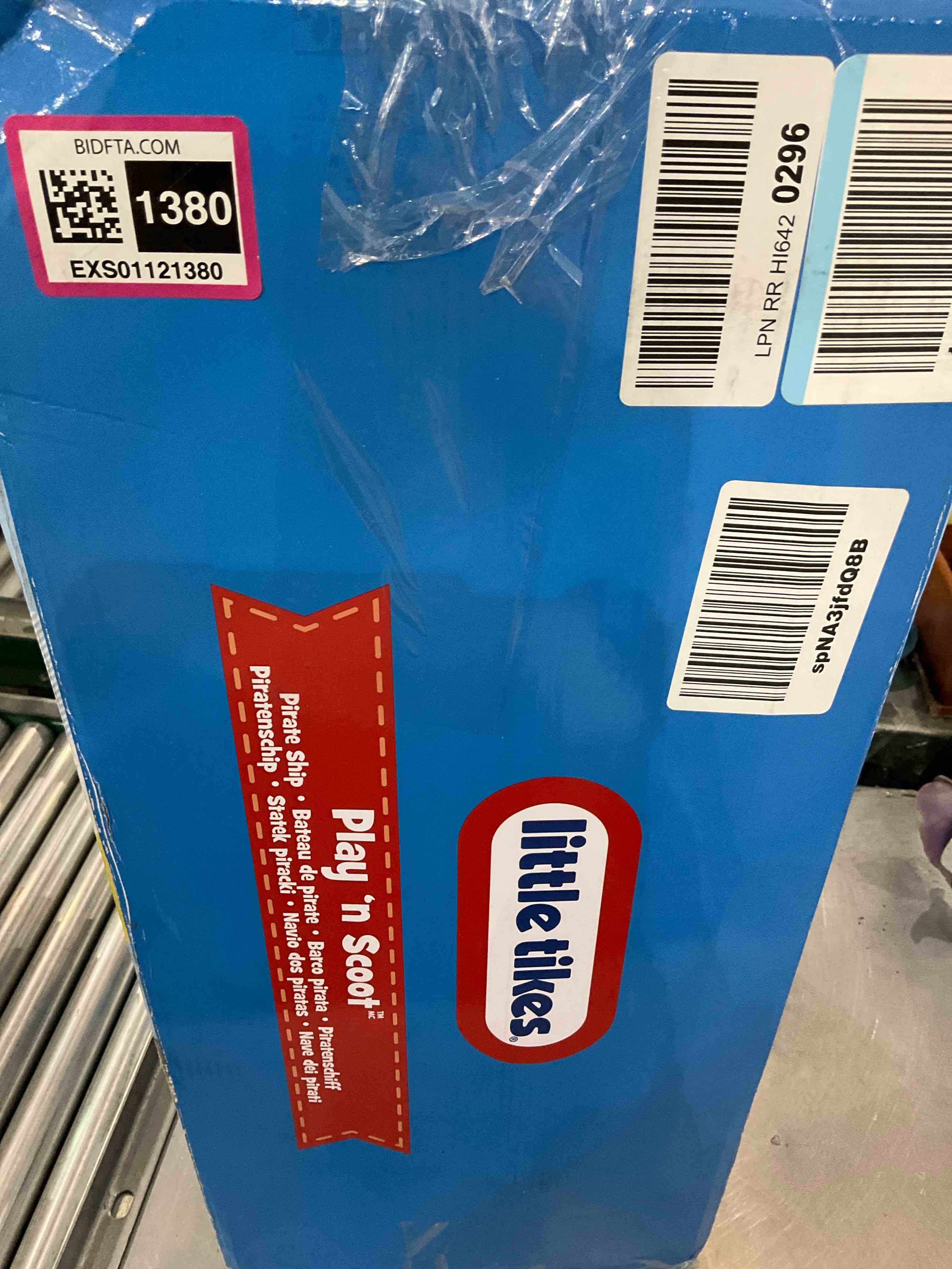 https://s3.amazonaws.com/lotting-images-prod/bidfta/EXS01121380_1706113925175.jpeg