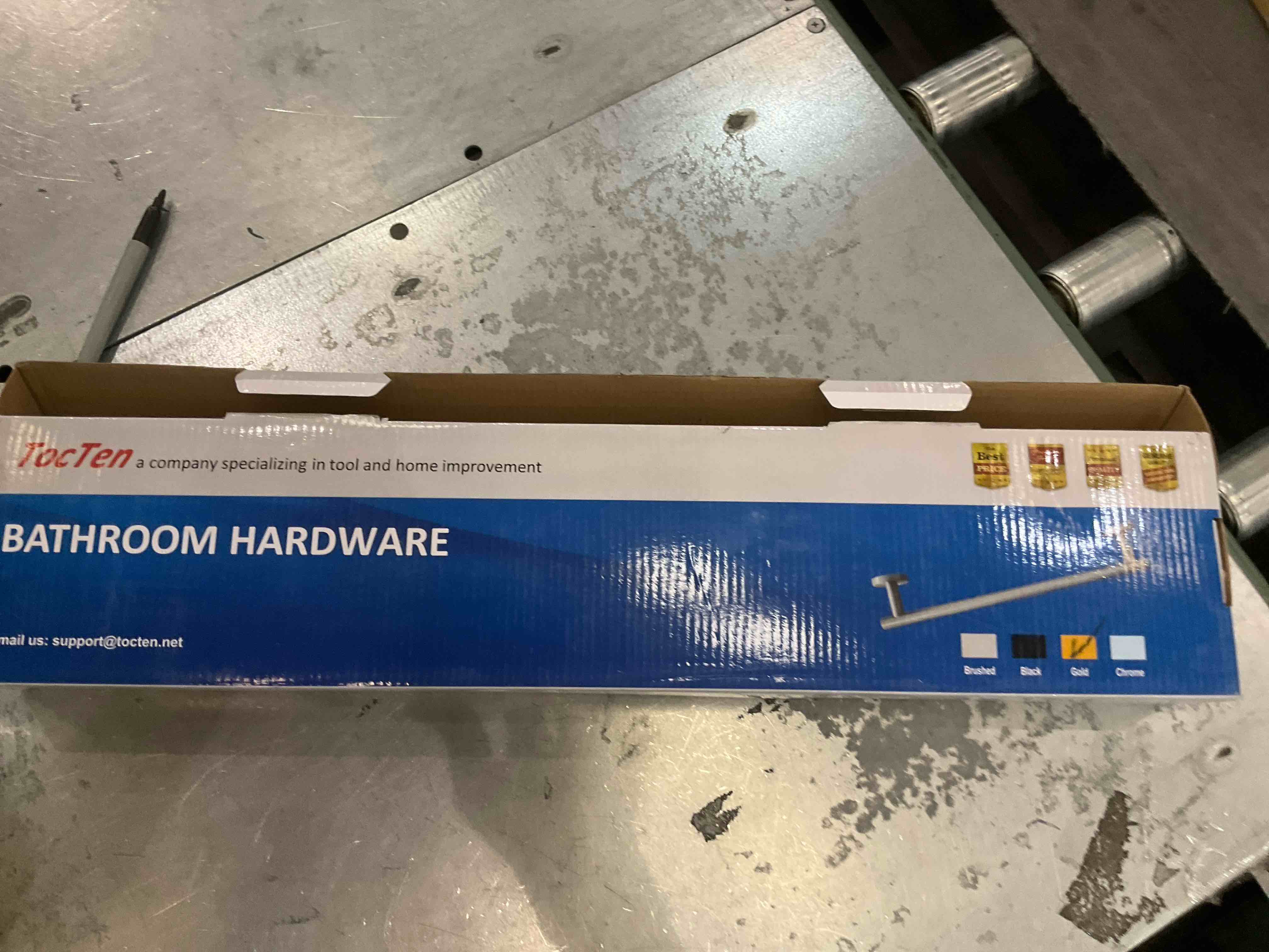 https://s3.amazonaws.com/lotting-images-prod/bidfta/EXS01125257_1705948007049.jpeg
