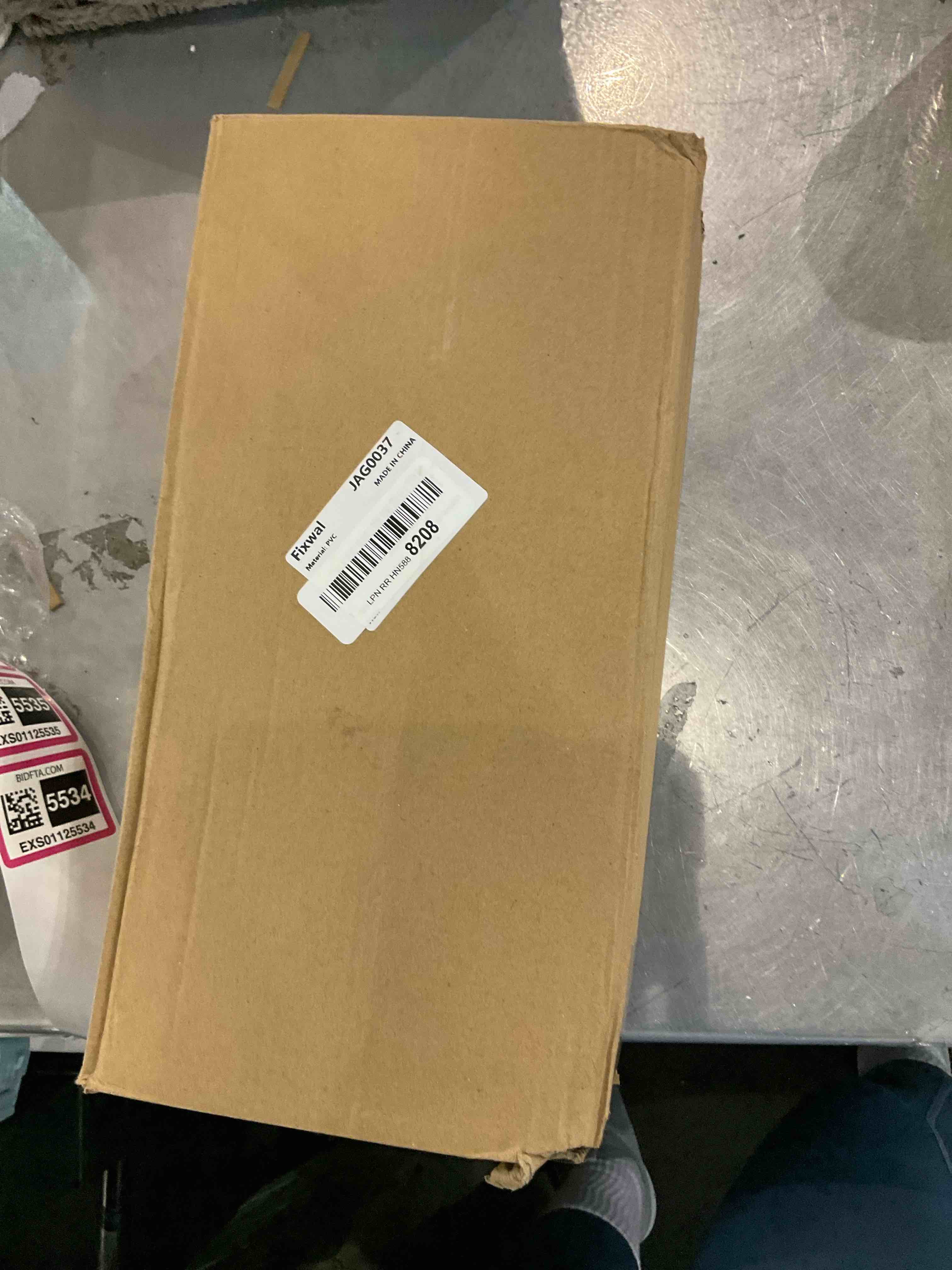 https://s3.amazonaws.com/lotting-images-prod/bidfta/EXS01125534_1705601660851.jpeg