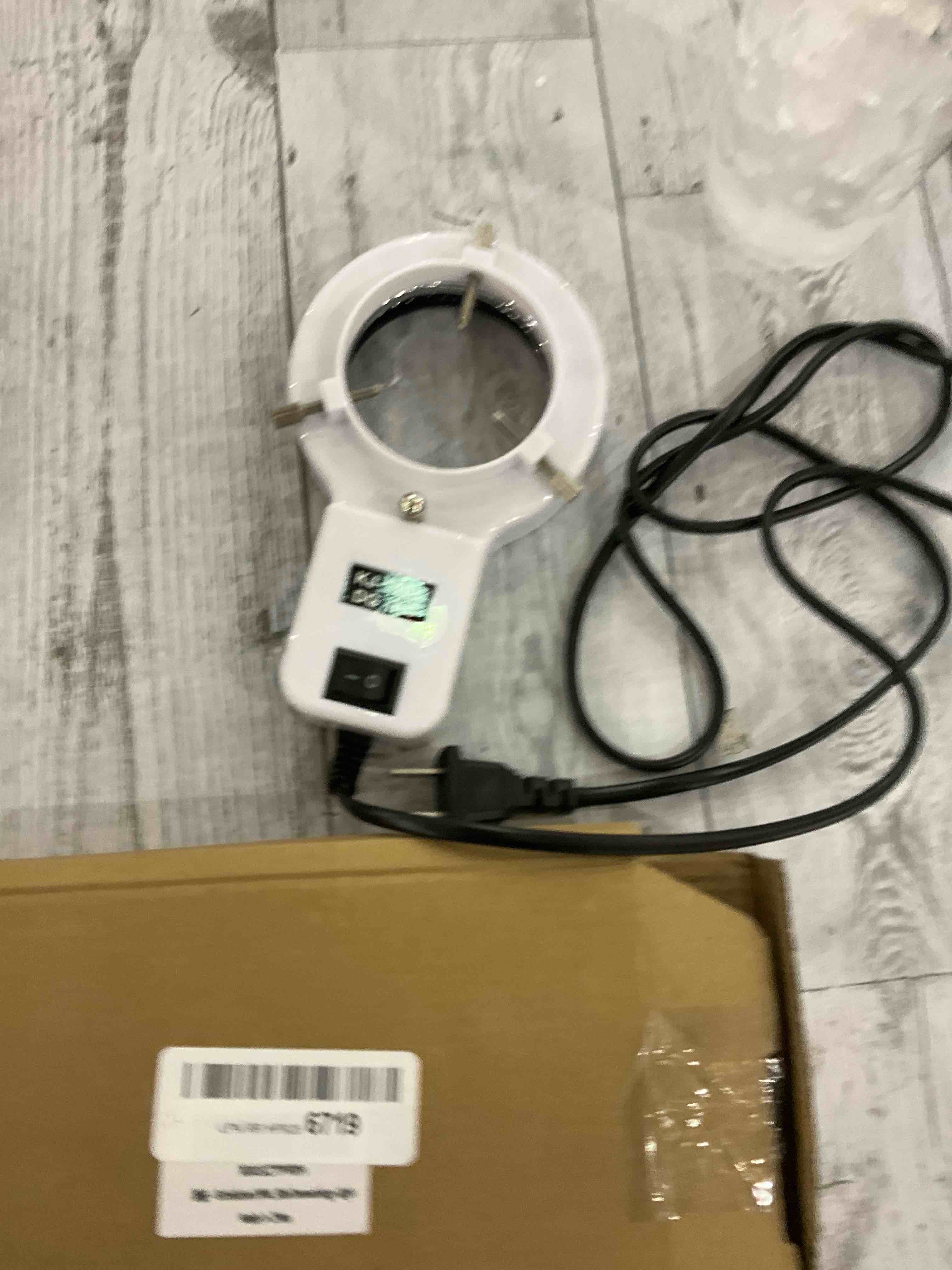 https://s3.amazonaws.com/lotting-images-prod/bidfta/EXS01127033_1705683340772.jpeg
