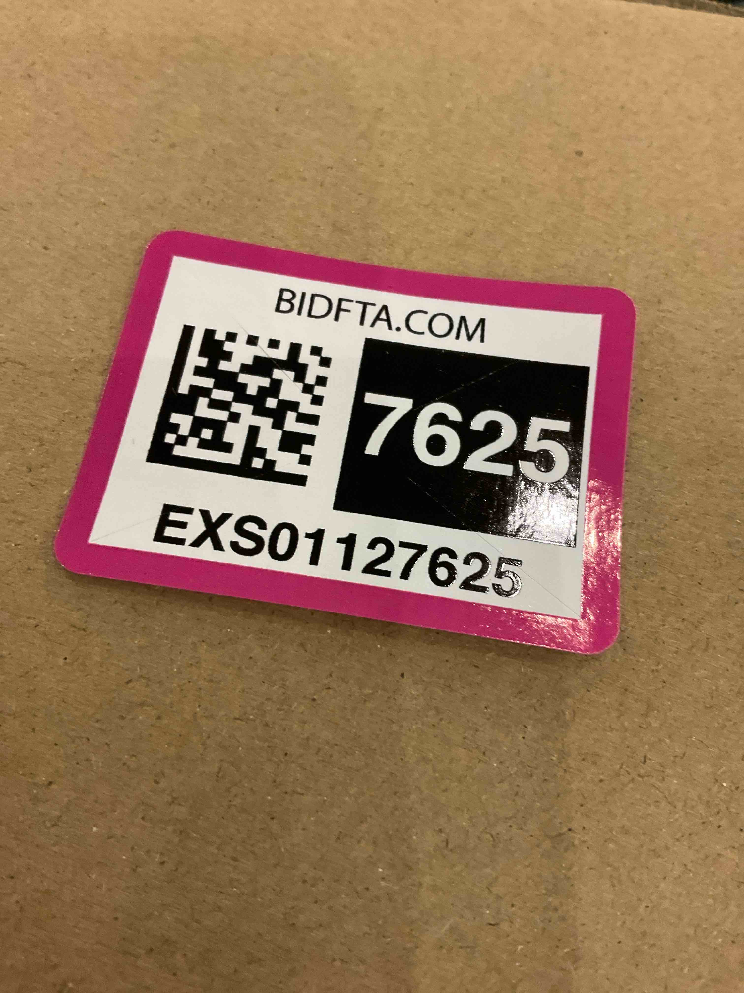 https://s3.amazonaws.com/lotting-images-prod/bidfta/EXS01127625_1706098886702.jpeg