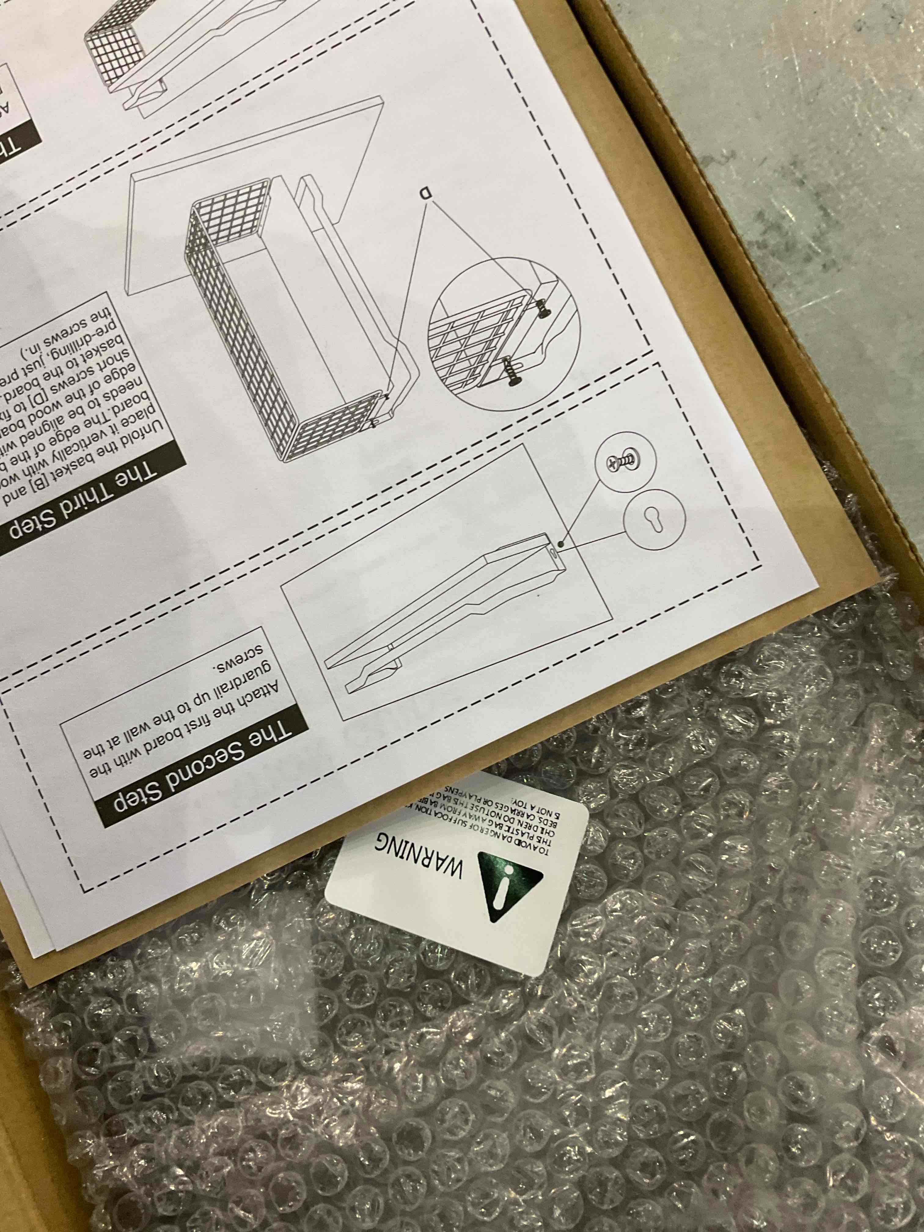 https://s3.amazonaws.com/lotting-images-prod/bidfta/EXS01127633_1706099855471.jpeg