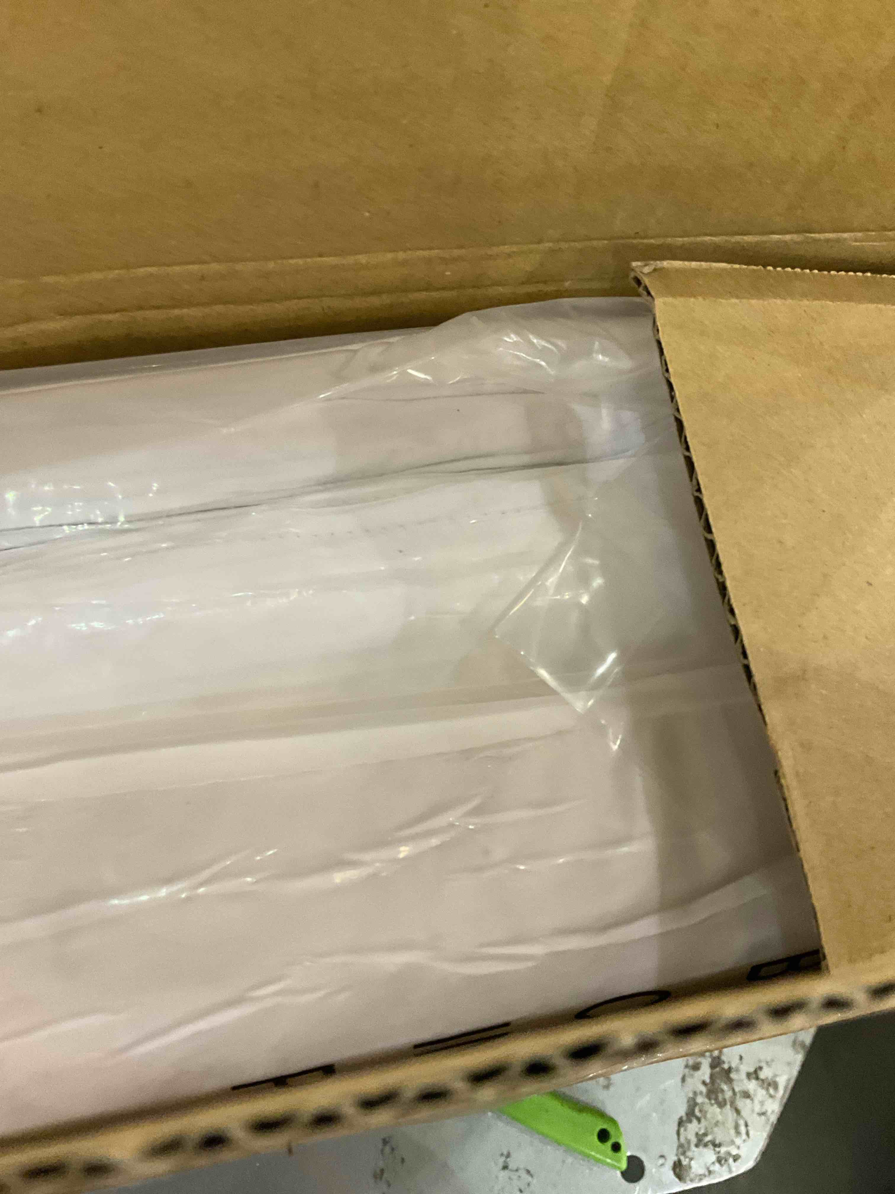 https://s3.amazonaws.com/lotting-images-prod/bidfta/EXS01127893_1706638338124.jpeg