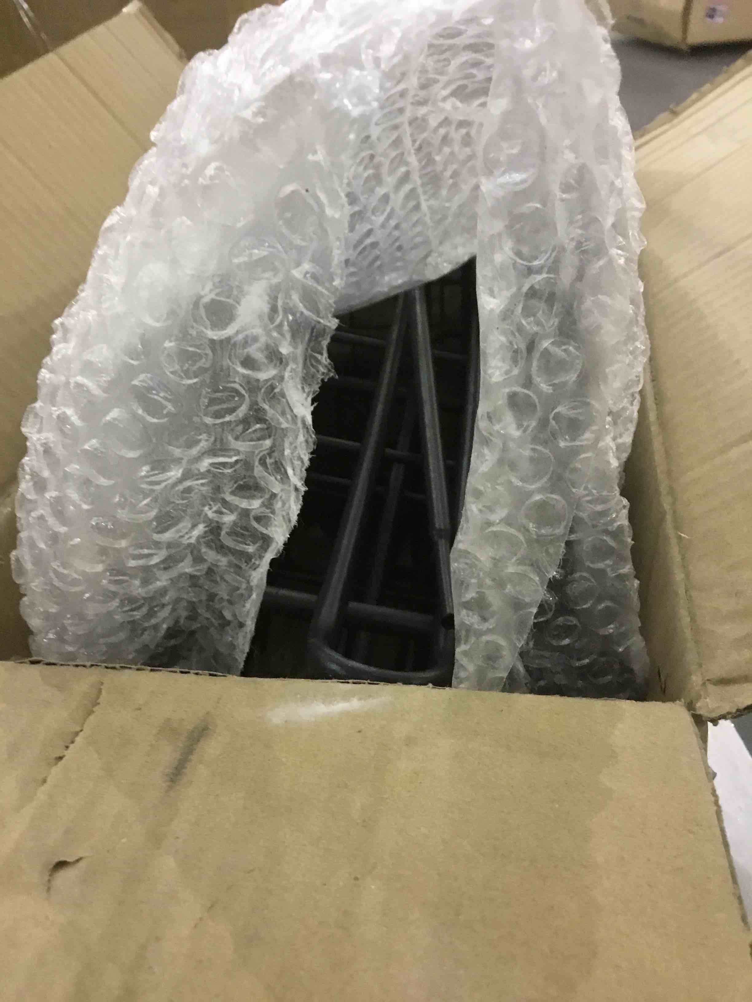 https://s3.amazonaws.com/lotting-images-prod/bidfta/EXS01128548_1706098812982.jpeg