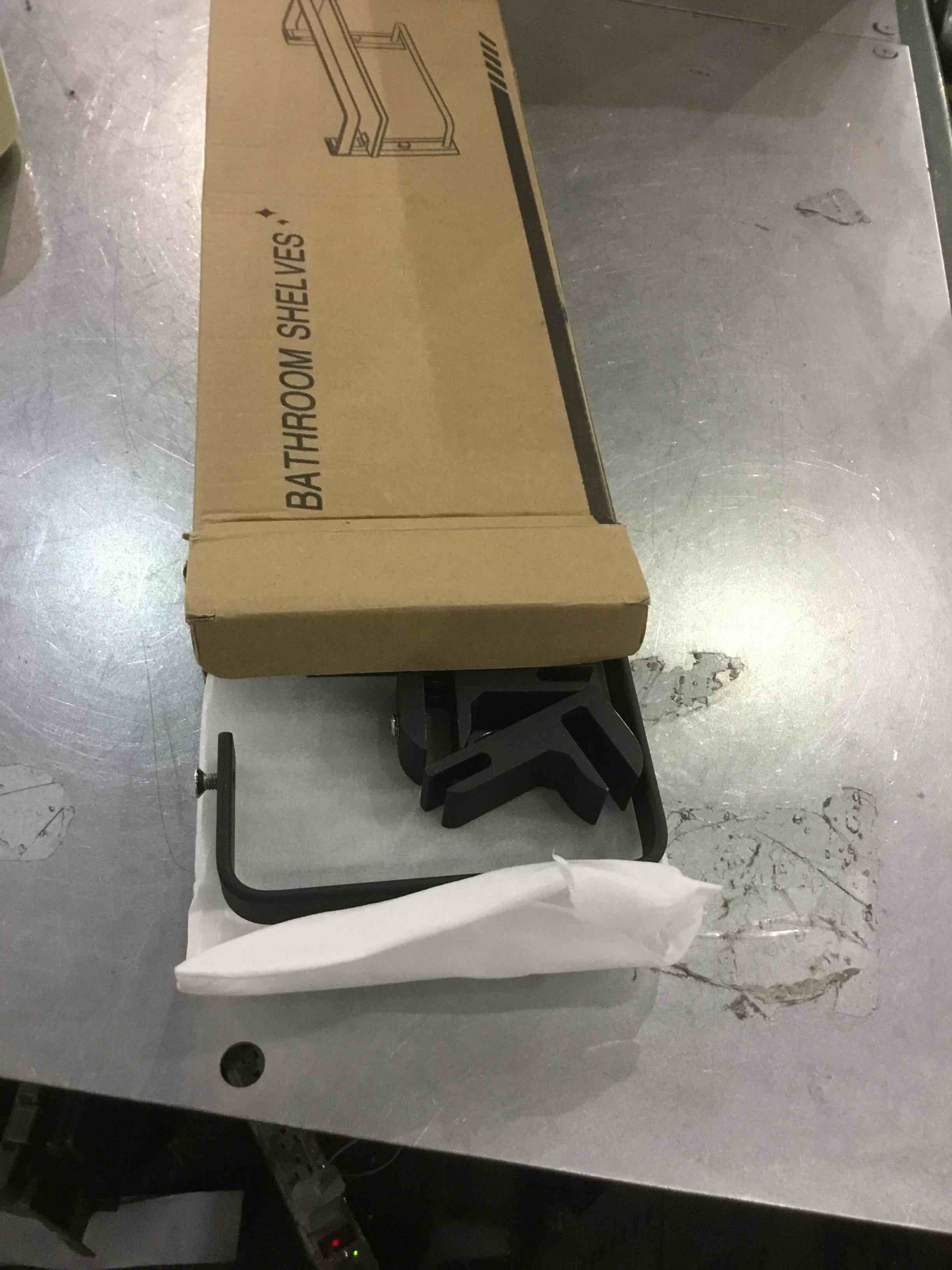 https://s3.amazonaws.com/lotting-images-prod/bidfta/EXS01128586_1706104448483.jpeg