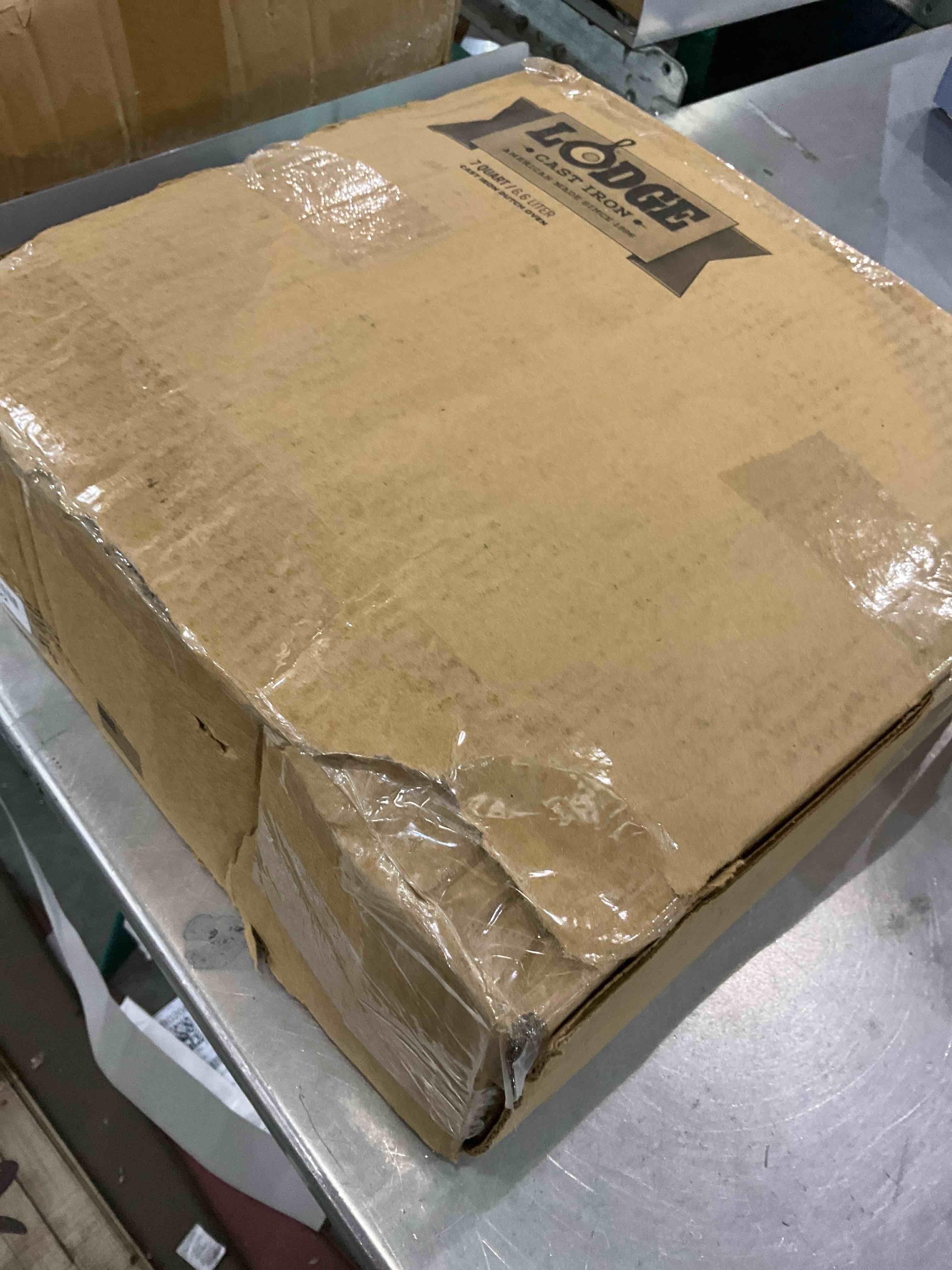 https://s3.amazonaws.com/lotting-images-prod/bidfta/EXS01129529_1705599072692.jpeg