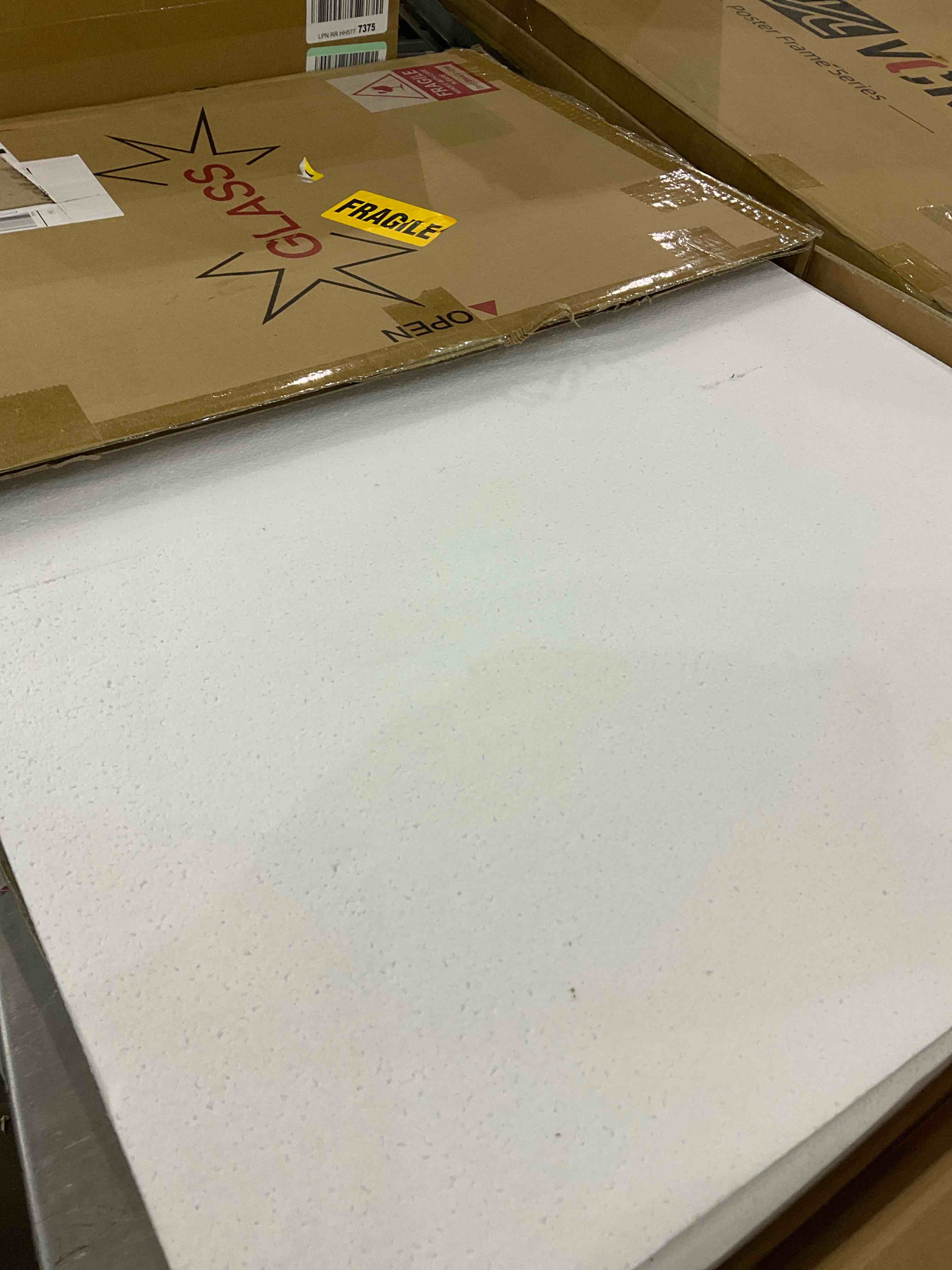 https://s3.amazonaws.com/lotting-images-prod/bidfta/EXS01129725_1706189722250.jpeg