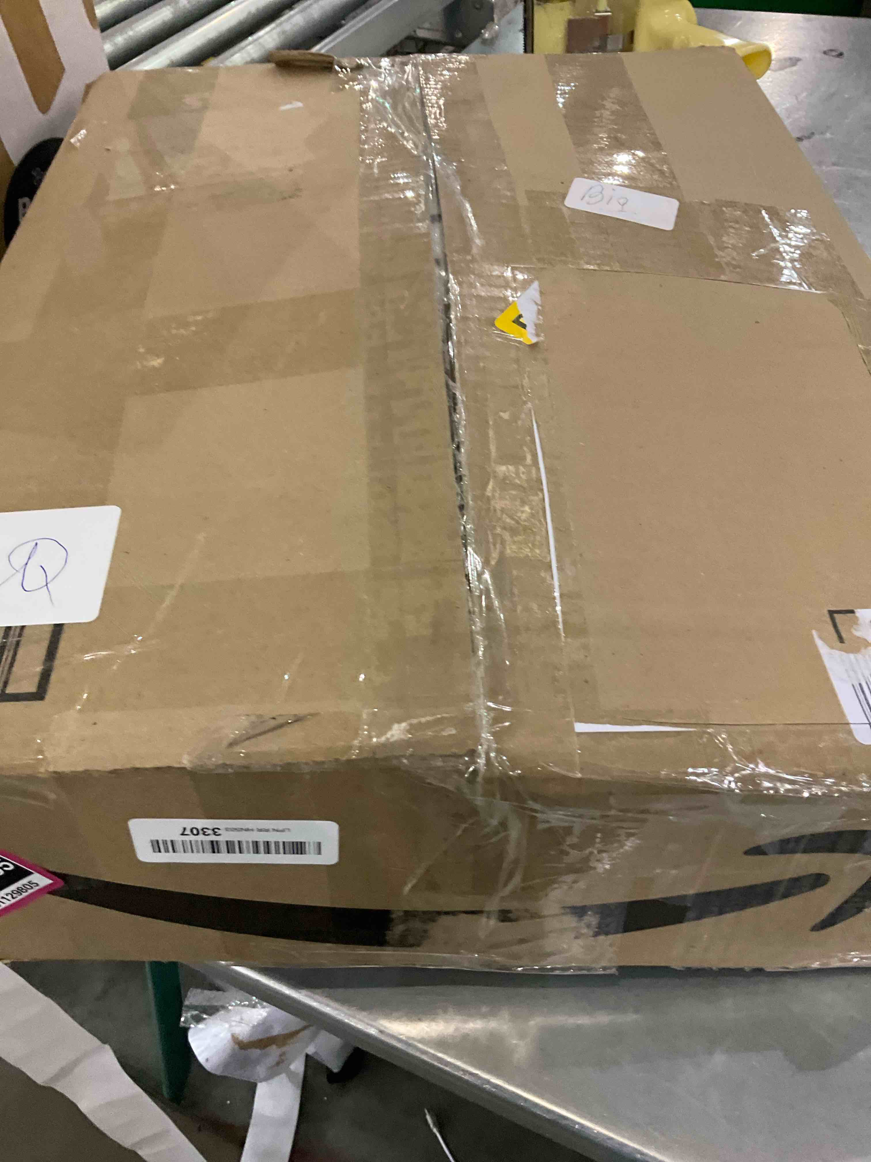https://s3.amazonaws.com/lotting-images-prod/bidfta/EXS01129805_1706207064142.jpeg