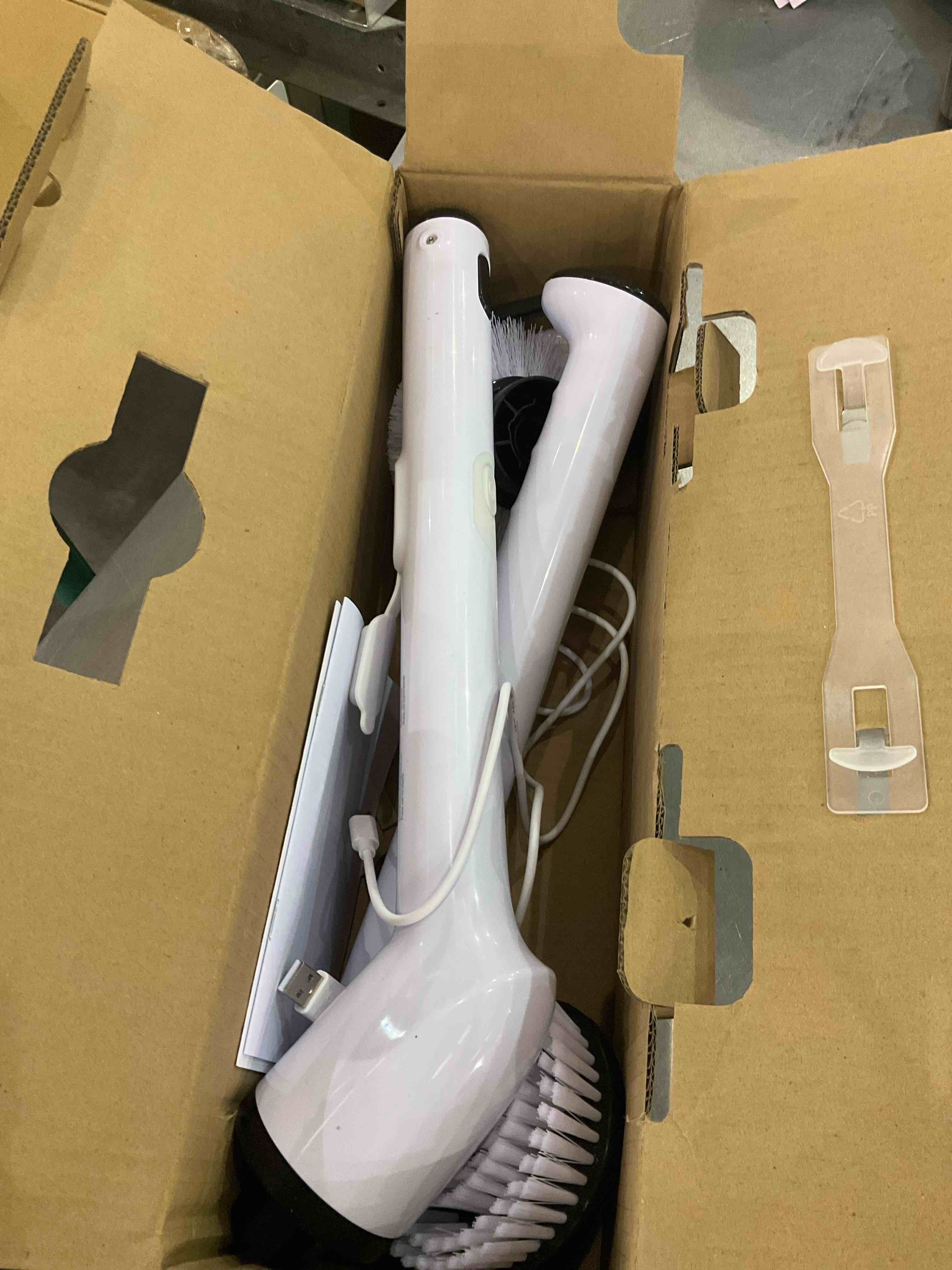 https://s3.amazonaws.com/lotting-images-prod/bidfta/EXS01130138_1706028871451.jpeg