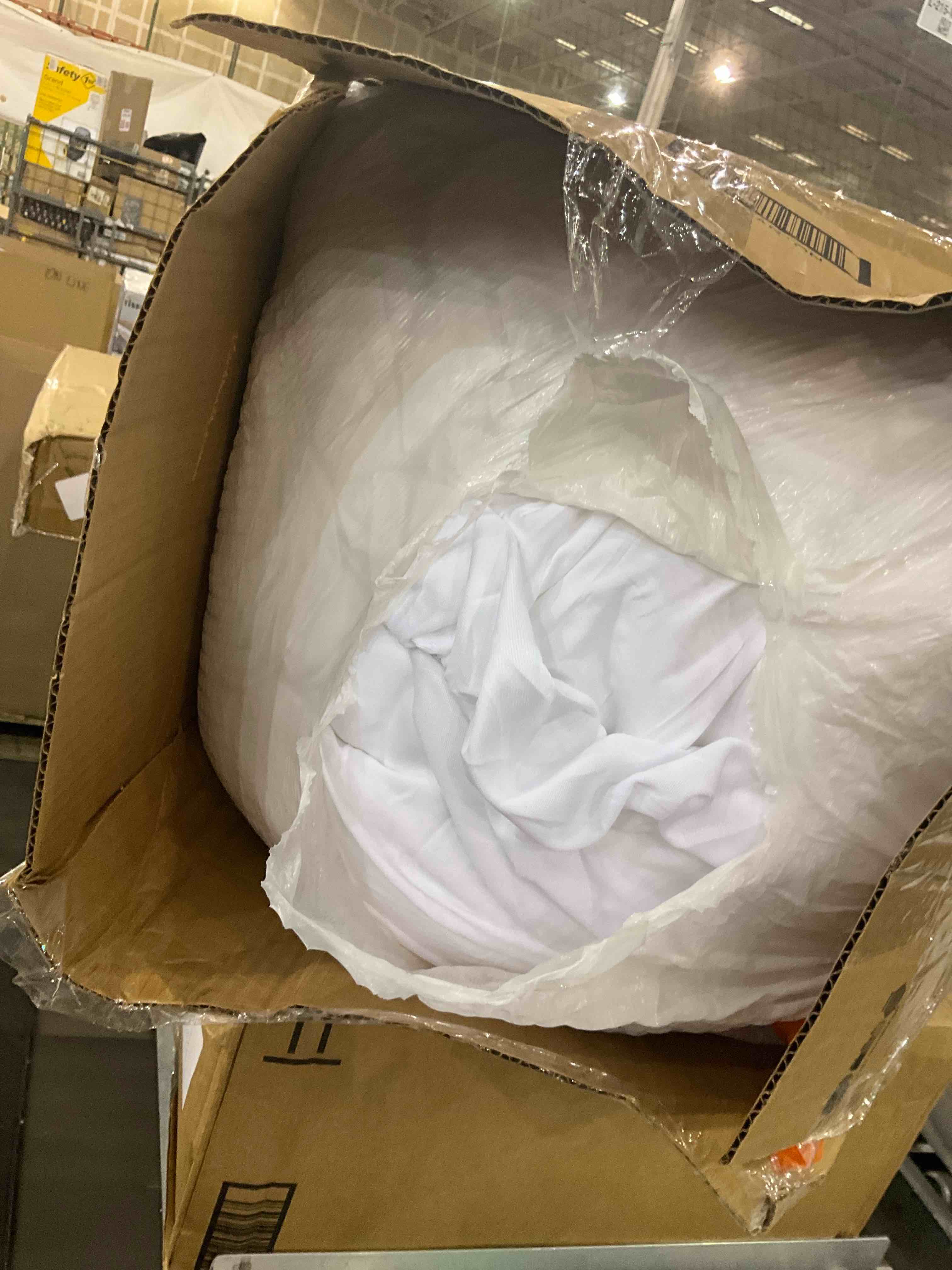https://s3.amazonaws.com/lotting-images-prod/bidfta/EXS01130346_1706108627190.jpeg