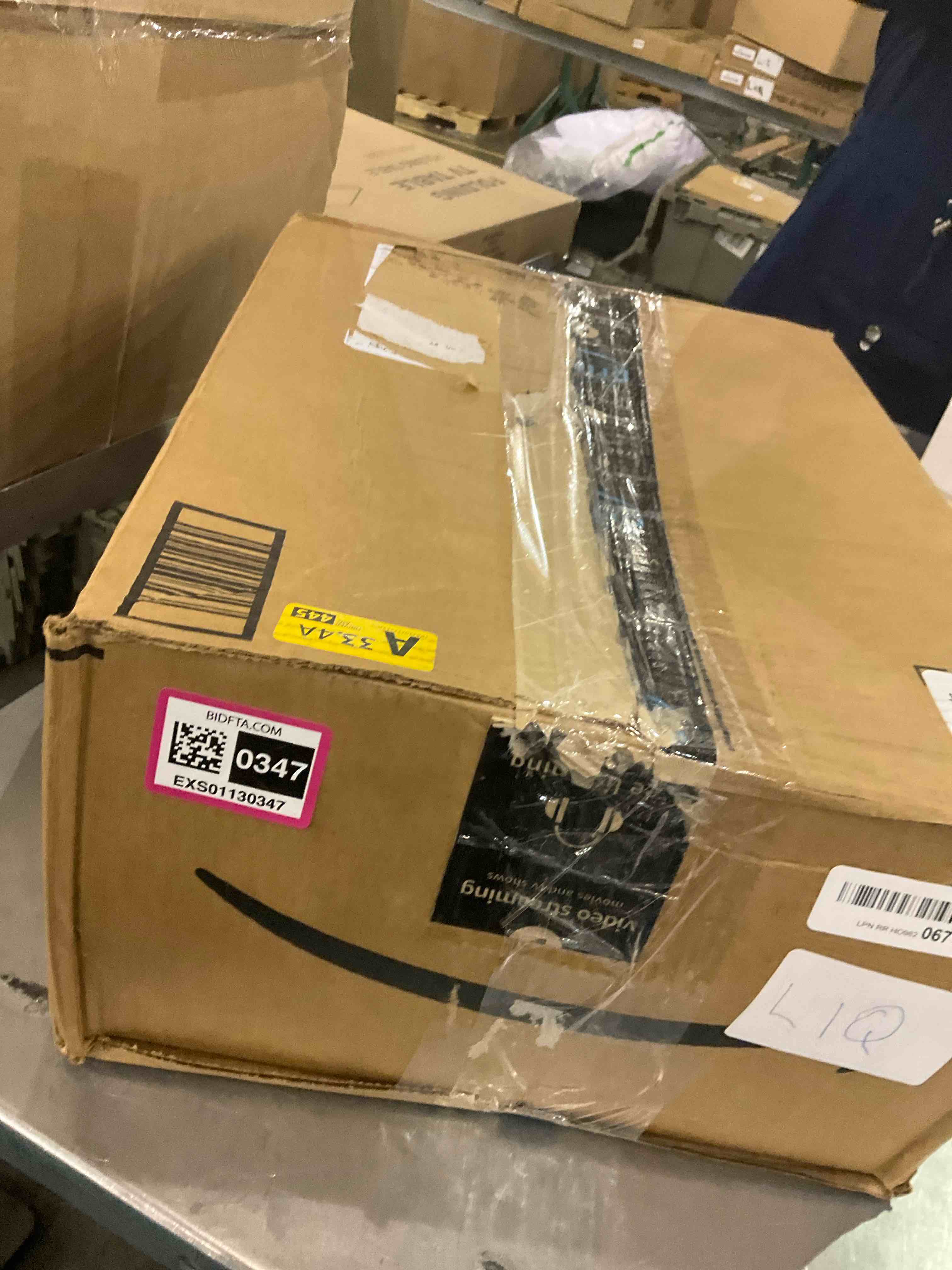 https://s3.amazonaws.com/lotting-images-prod/bidfta/EXS01130347_1706108853827.jpeg