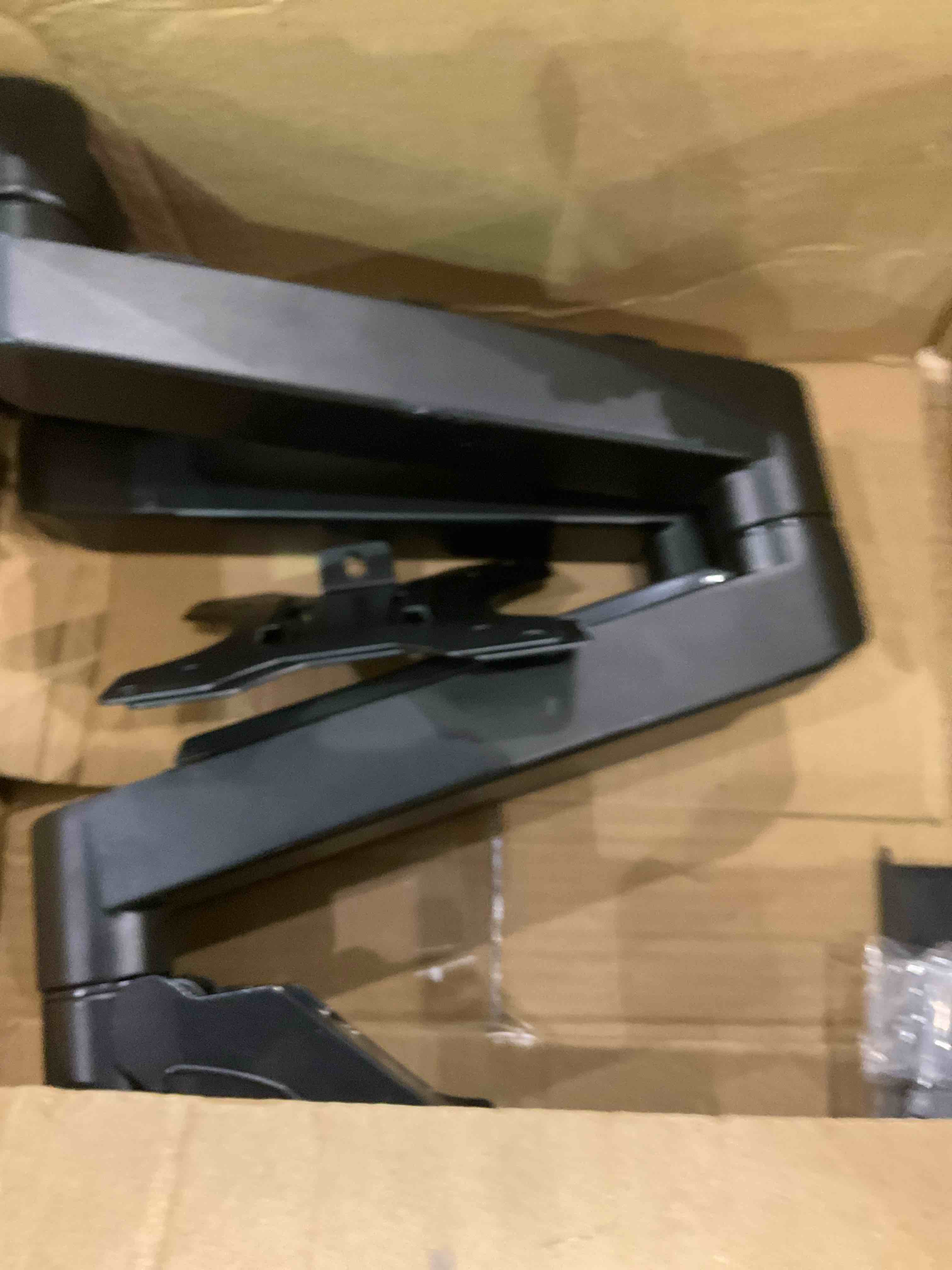 https://s3.amazonaws.com/lotting-images-prod/bidfta/EXS01131047_1706277128027.jpeg