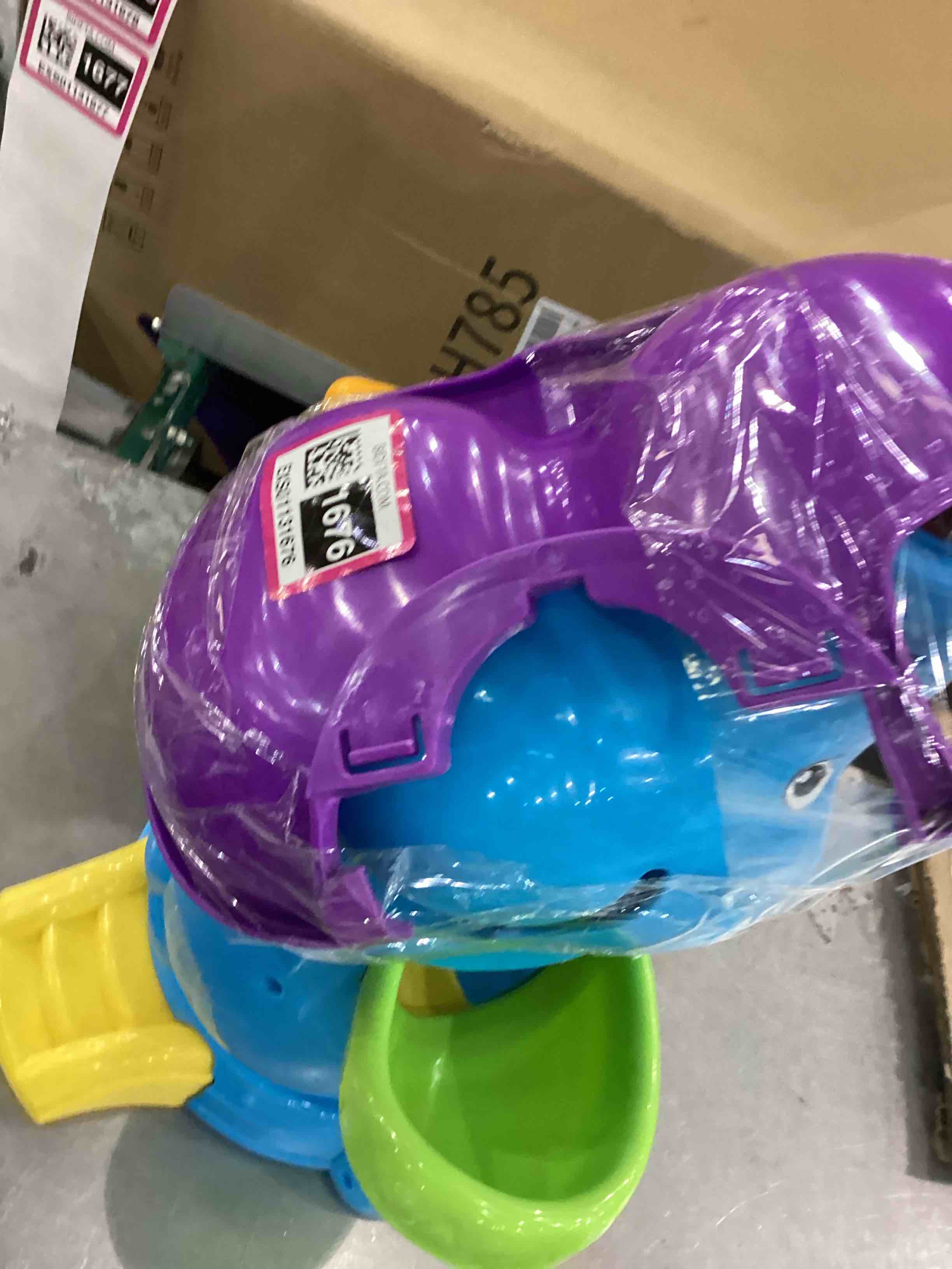 https://s3.amazonaws.com/lotting-images-prod/bidfta/EXS01131676_1706040239081.jpeg