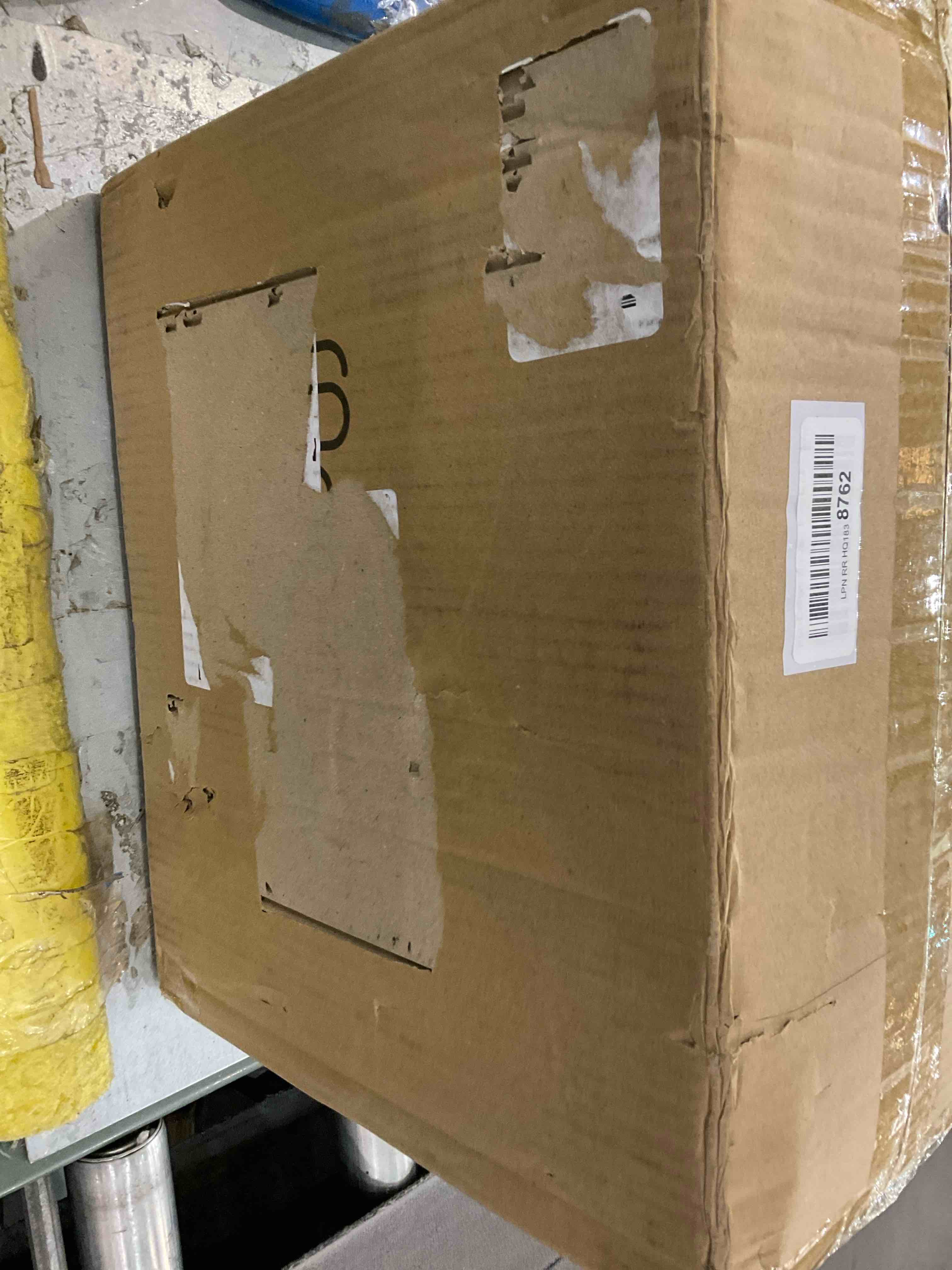 https://s3.amazonaws.com/lotting-images-prod/bidfta/EXS01132208_1705938238008.jpeg