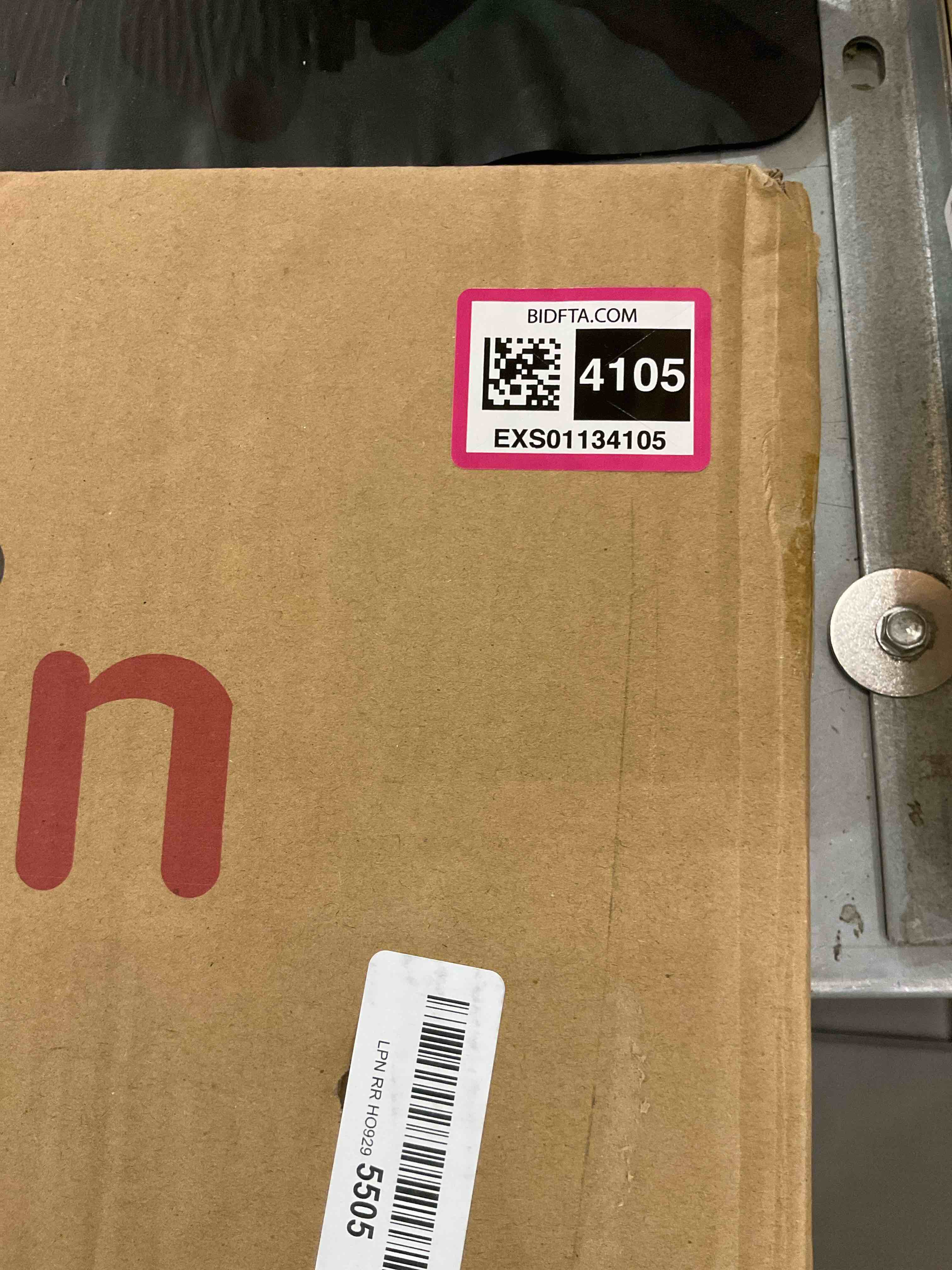 Giikin Vinyl Record Storage Holder, Holds up to 90-110 LPs, Metal and Wooden Vinyl Record Organizer Stand, Simple/Functional/Easy Assembly, Vinyl Shelf for Files/Book/Magazine /Record Rack