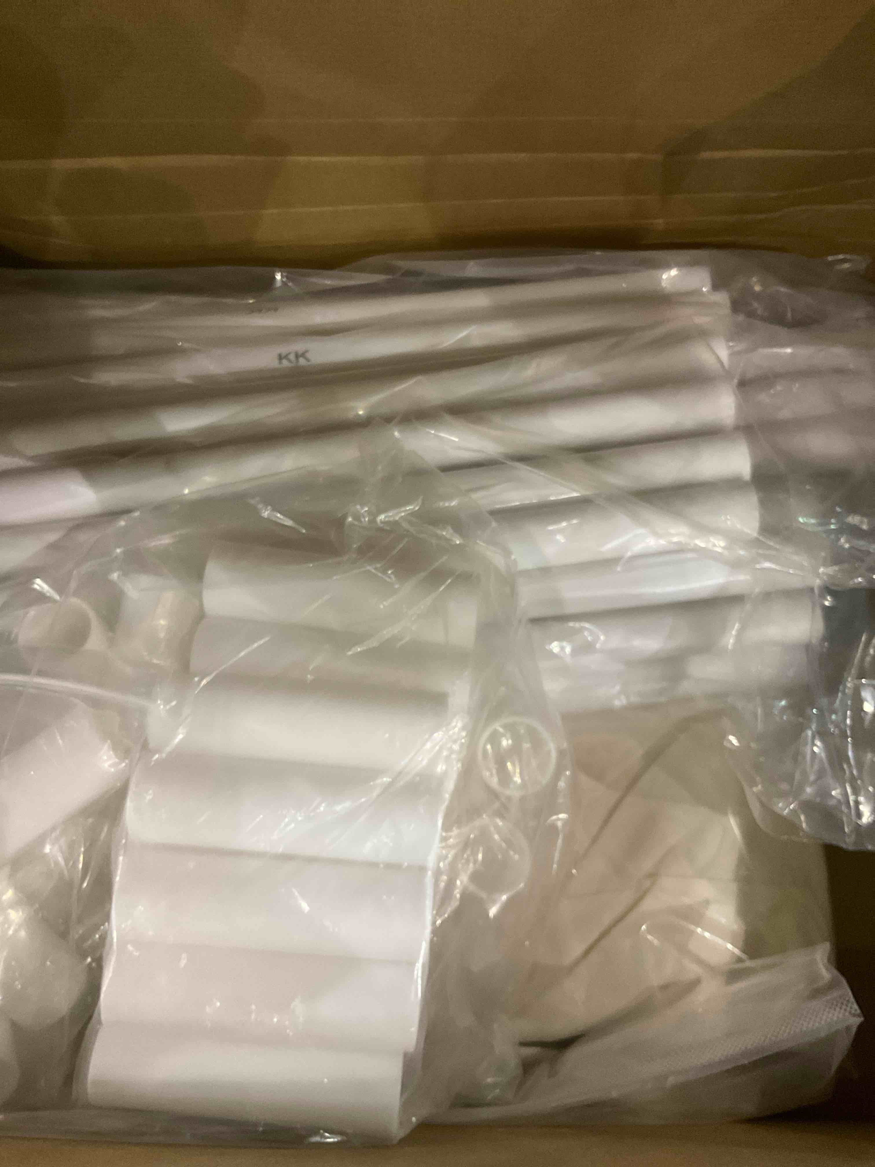 https://s3.amazonaws.com/lotting-images-prod/bidfta/EXS01134224_1706013299843.jpeg