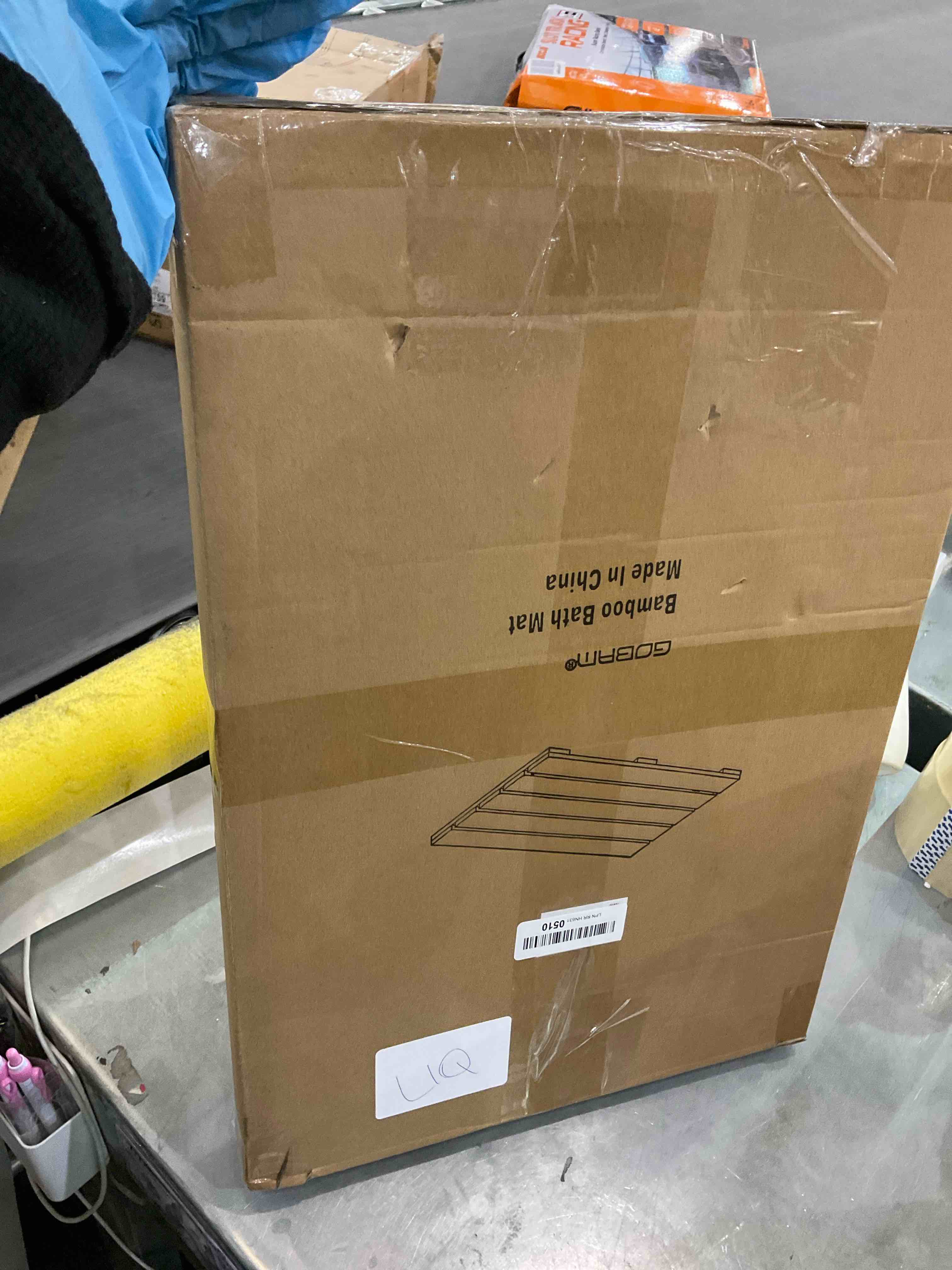 https://s3.amazonaws.com/lotting-images-prod/bidfta/EXS01135071_1705938371327.jpeg
