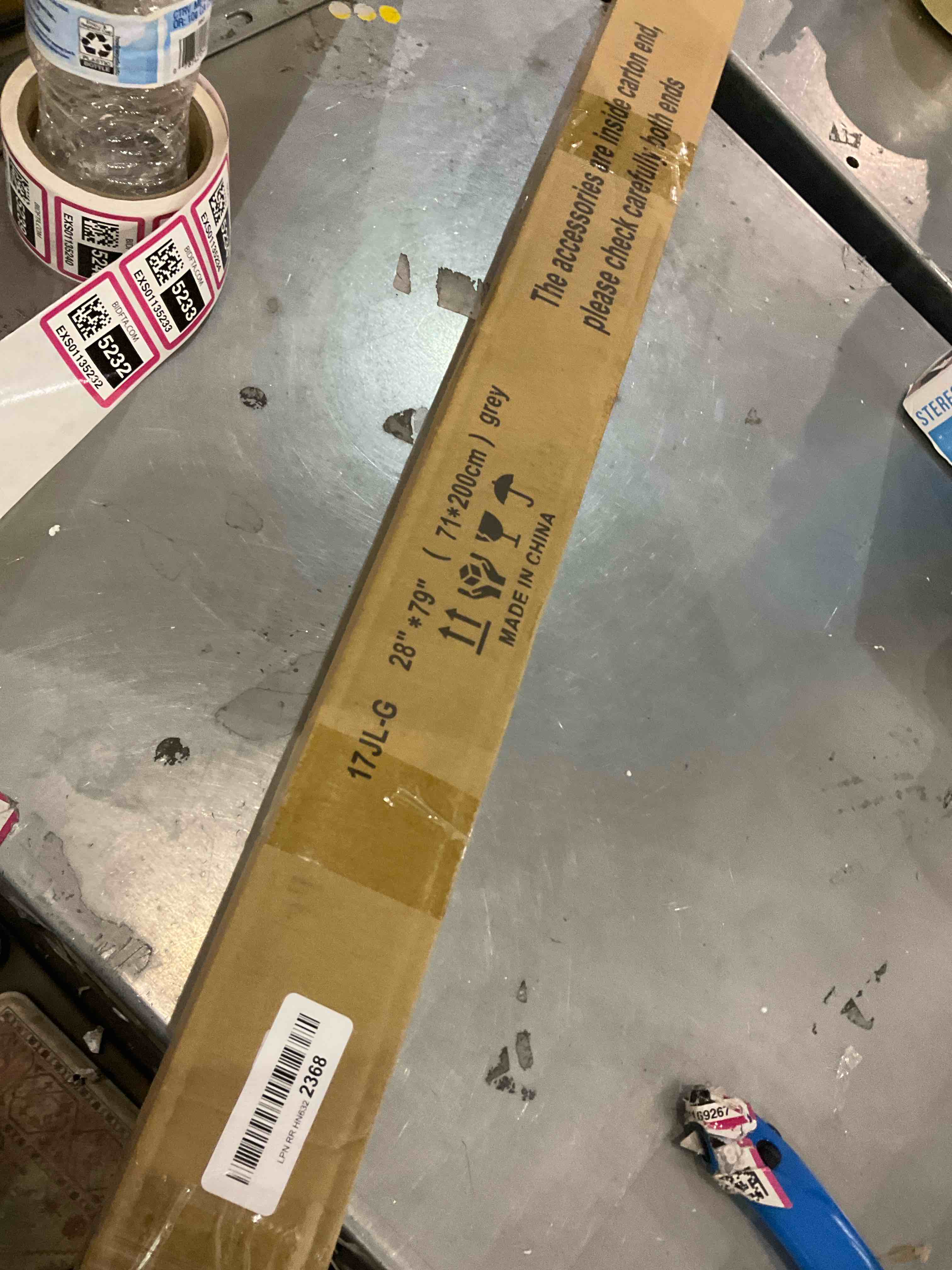 https://s3.amazonaws.com/lotting-images-prod/bidfta/EXS01135232_1706013515996.jpeg