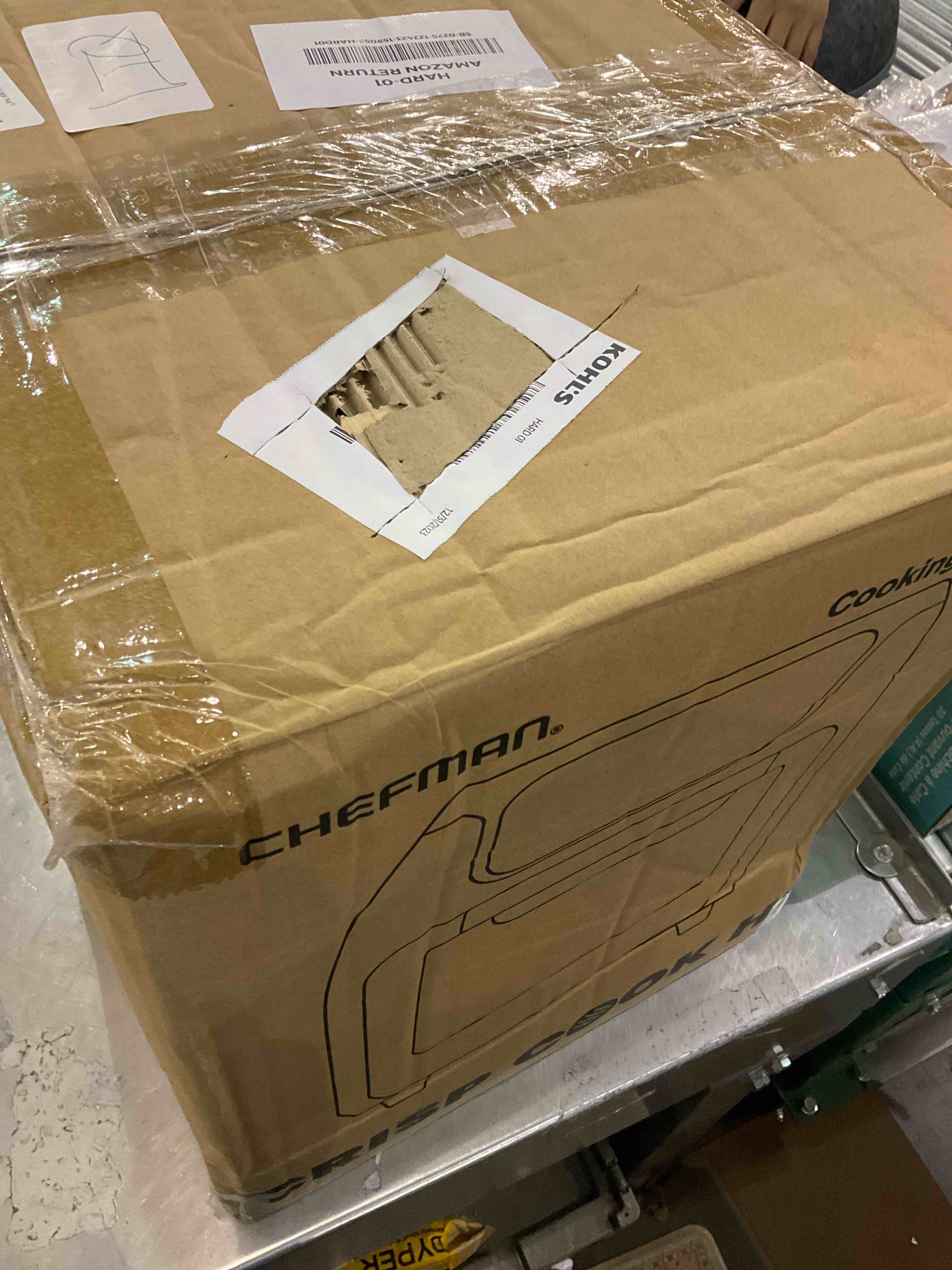 https://s3.amazonaws.com/lotting-images-prod/bidfta/EXS01135442_1706110290197.jpeg