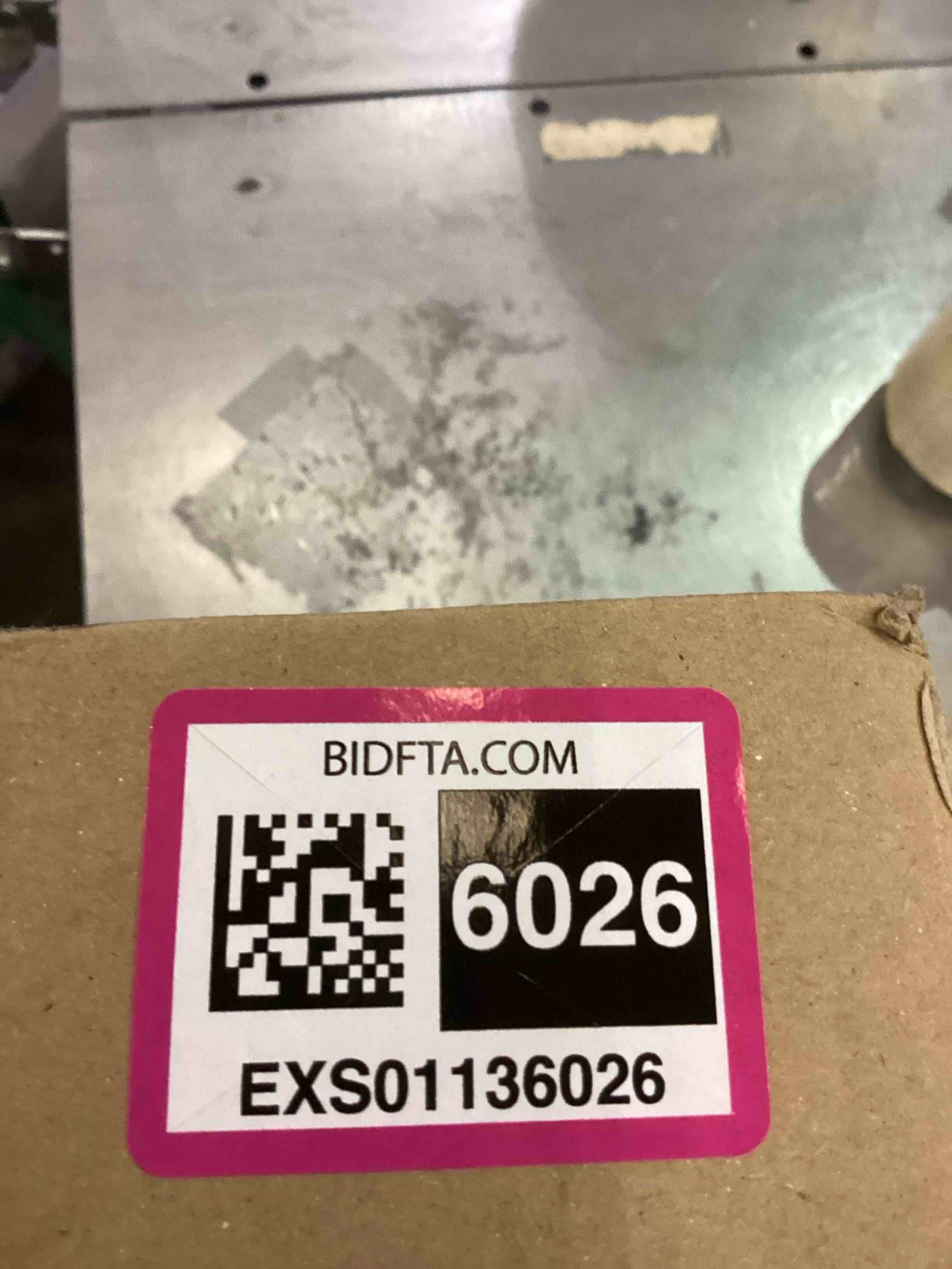 https://s3.amazonaws.com/lotting-images-prod/bidfta/EXS01136026_1706040783935.jpeg