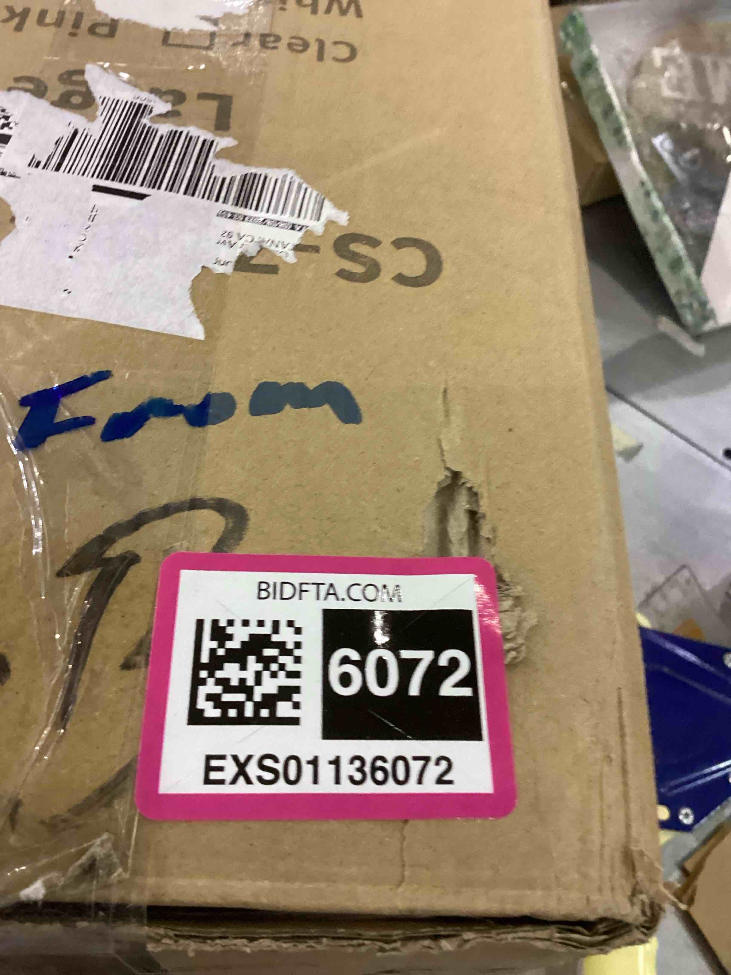 https://s3.amazonaws.com/lotting-images-prod/bidfta/EXS01136072_1706099446294.jpeg