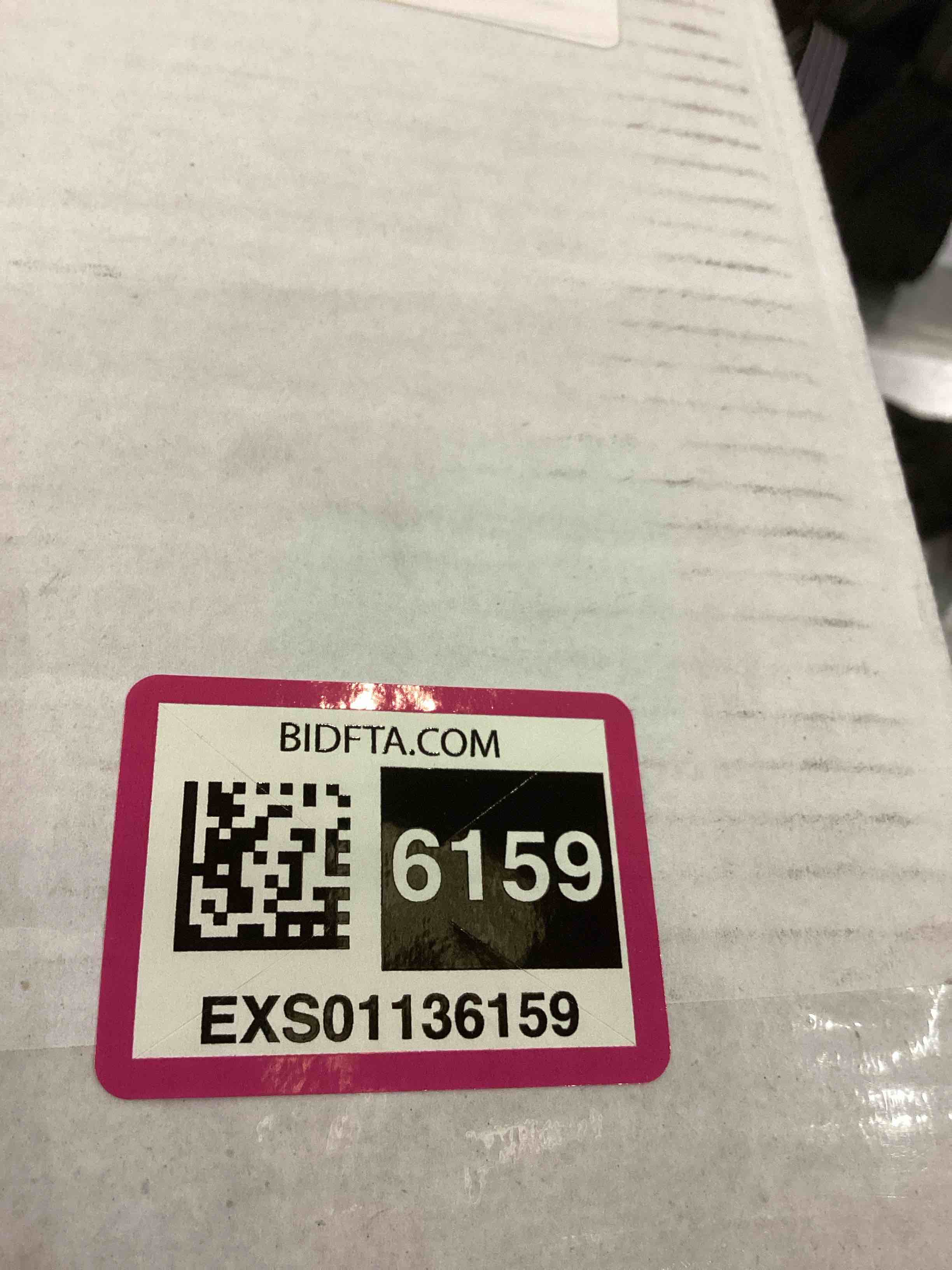 https://s3.amazonaws.com/lotting-images-prod/bidfta/EXS01136159_1706120828371.jpeg