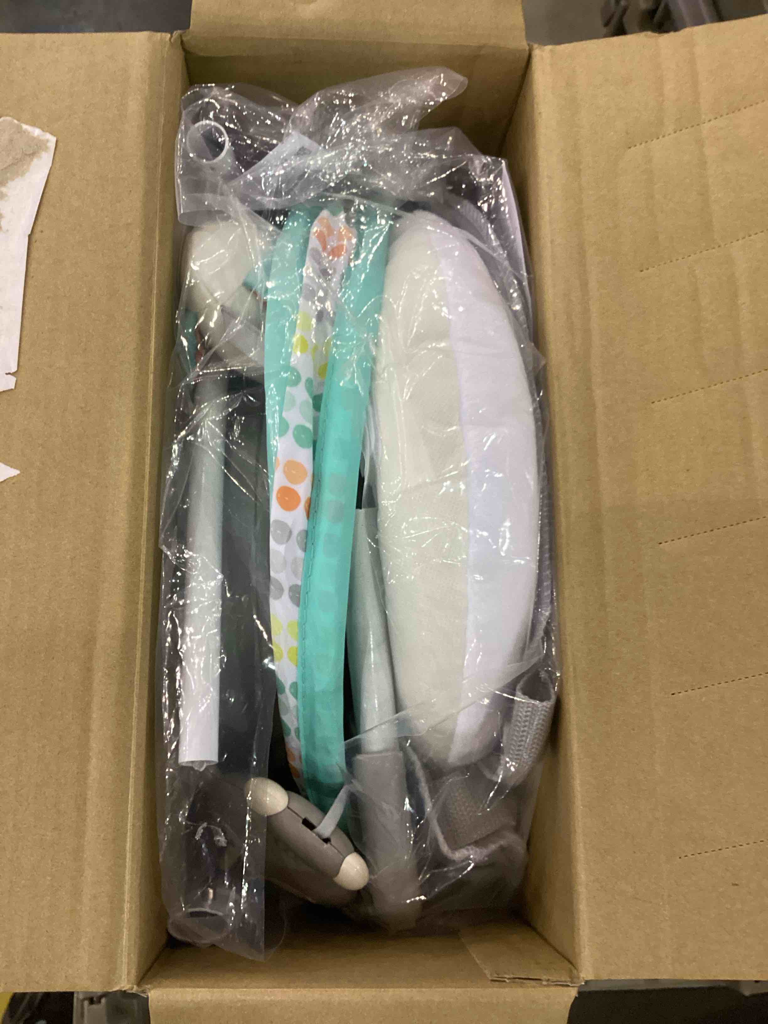 https://s3.amazonaws.com/lotting-images-prod/bidfta/EXS01136162_1706121404804.jpeg