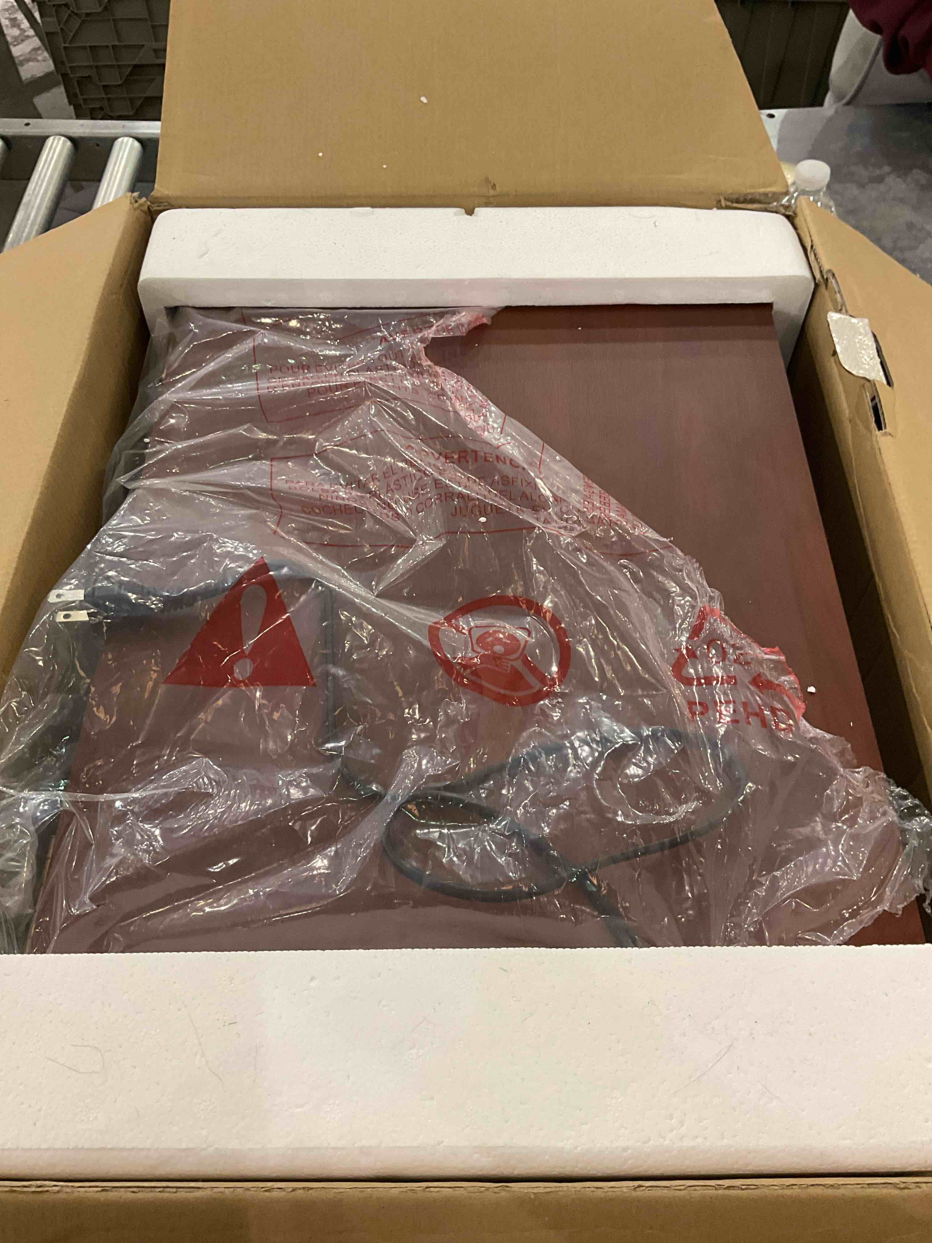 Victrola Nostalgic 6-in-1 Bluetooth Record Player & Multimedia Center with Built-in Speakers - 3-Speed Turntable, CD & Cassette Player, FM Radio | Wireless Music Streaming | Mahogany