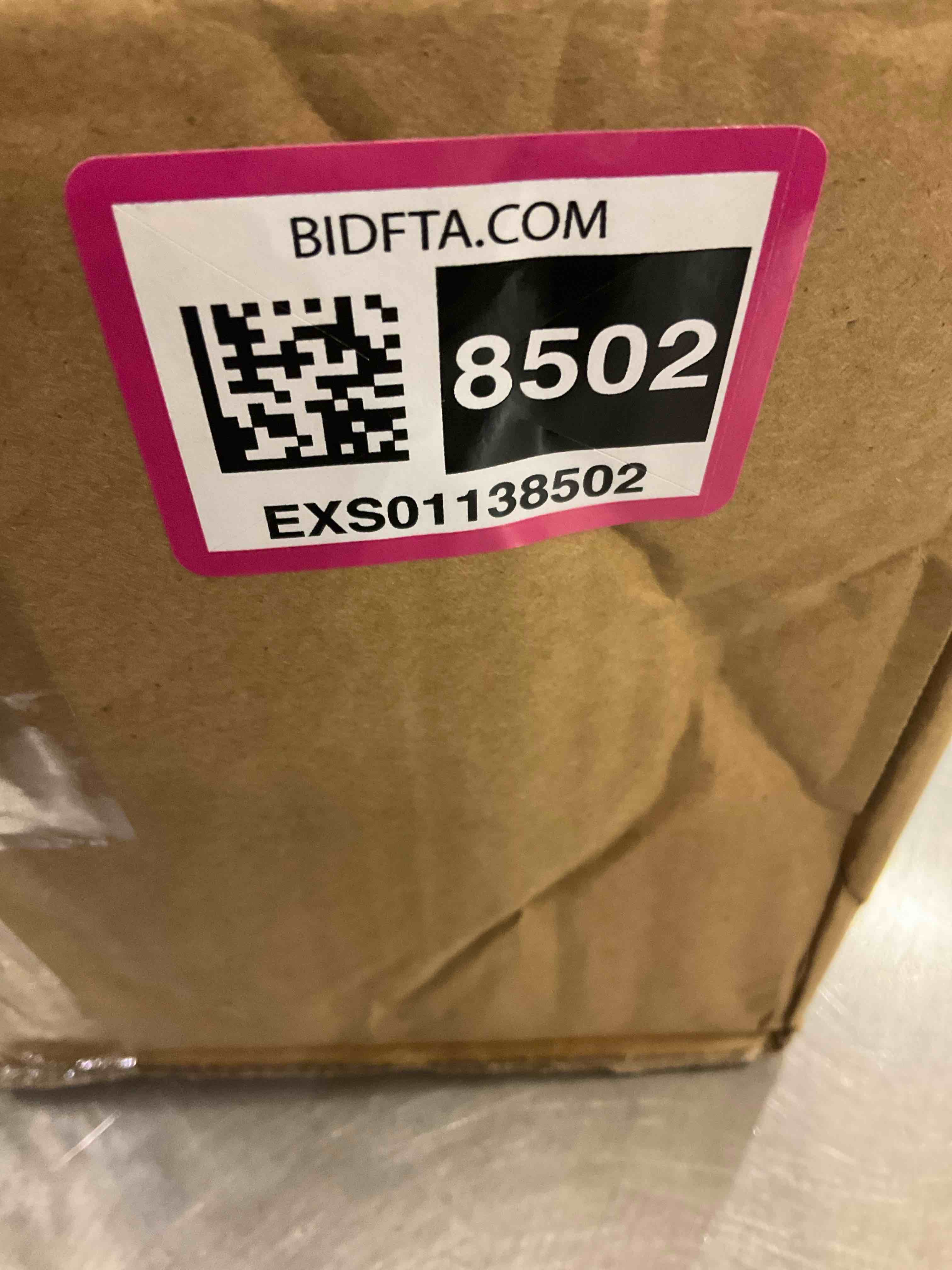 https://s3.amazonaws.com/lotting-images-prod/bidfta/EXS01138502_1705953585732.jpeg