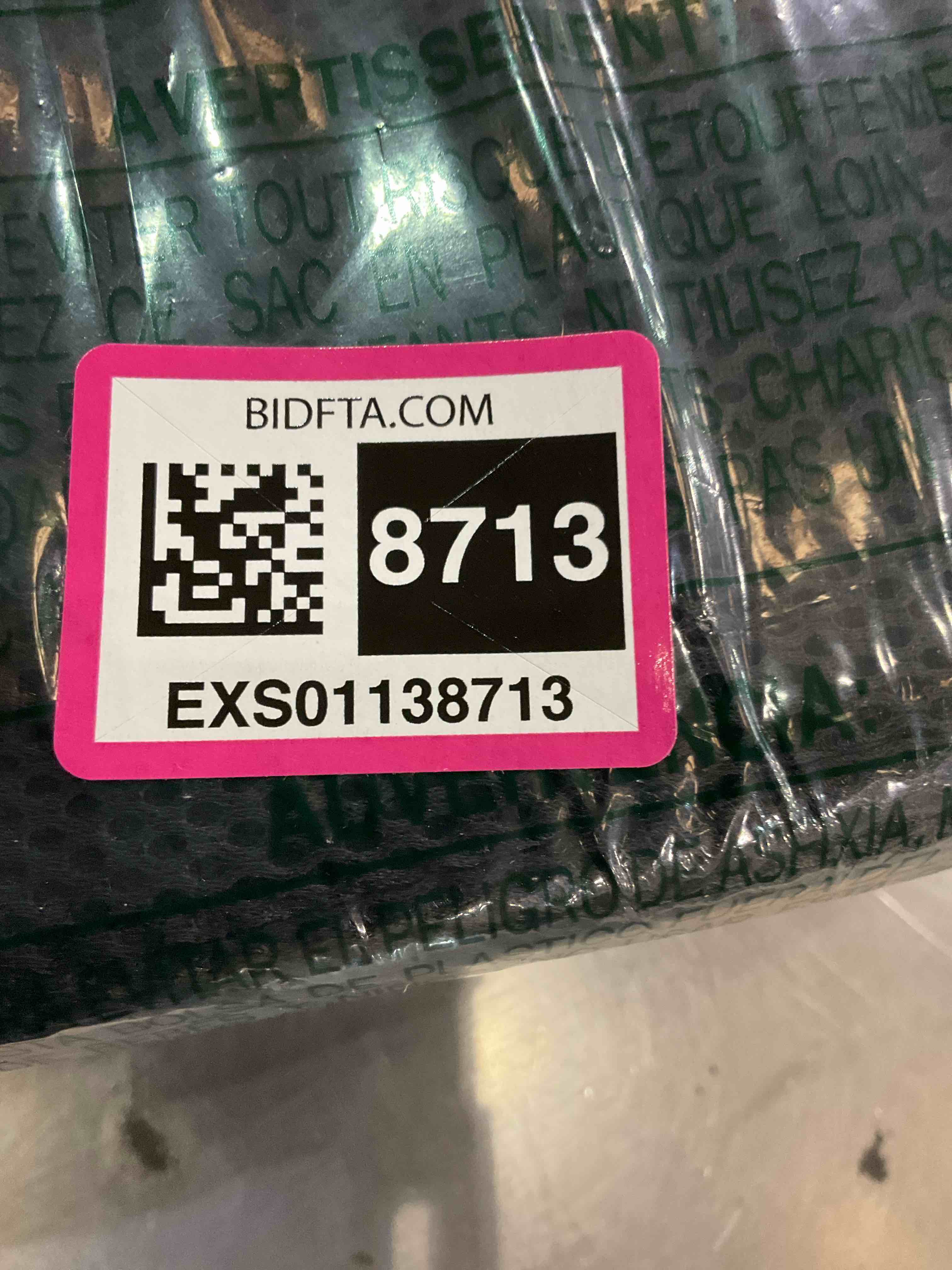 https://s3.amazonaws.com/lotting-images-prod/bidfta/EXS01138713_1706040841795.jpeg