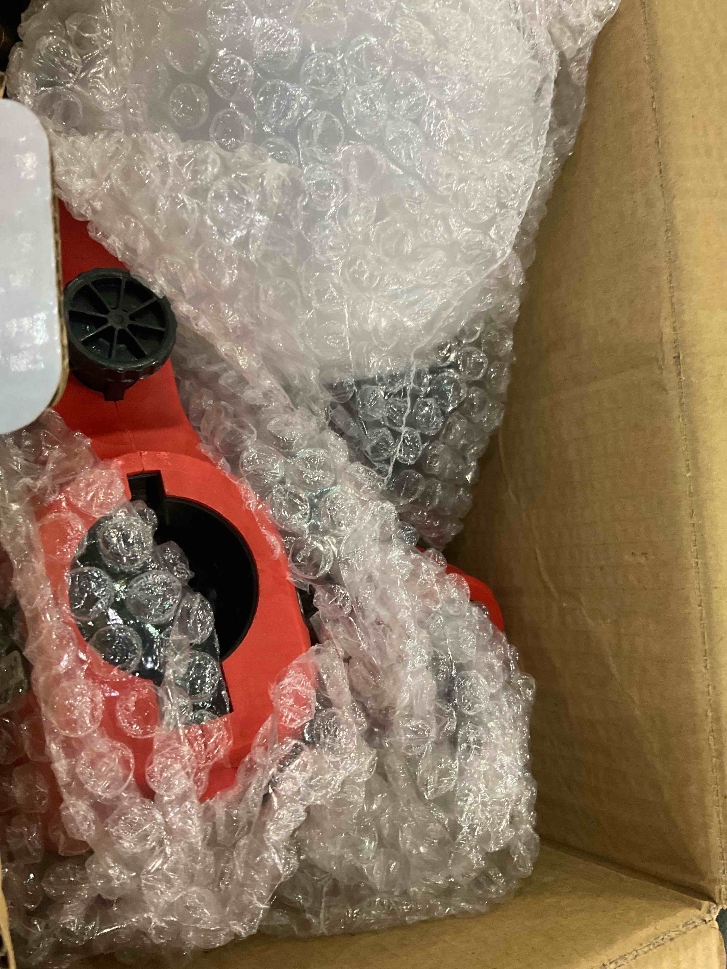 https://s3.amazonaws.com/lotting-images-prod/bidfta/EXS01138909_1706122426239.jpeg
