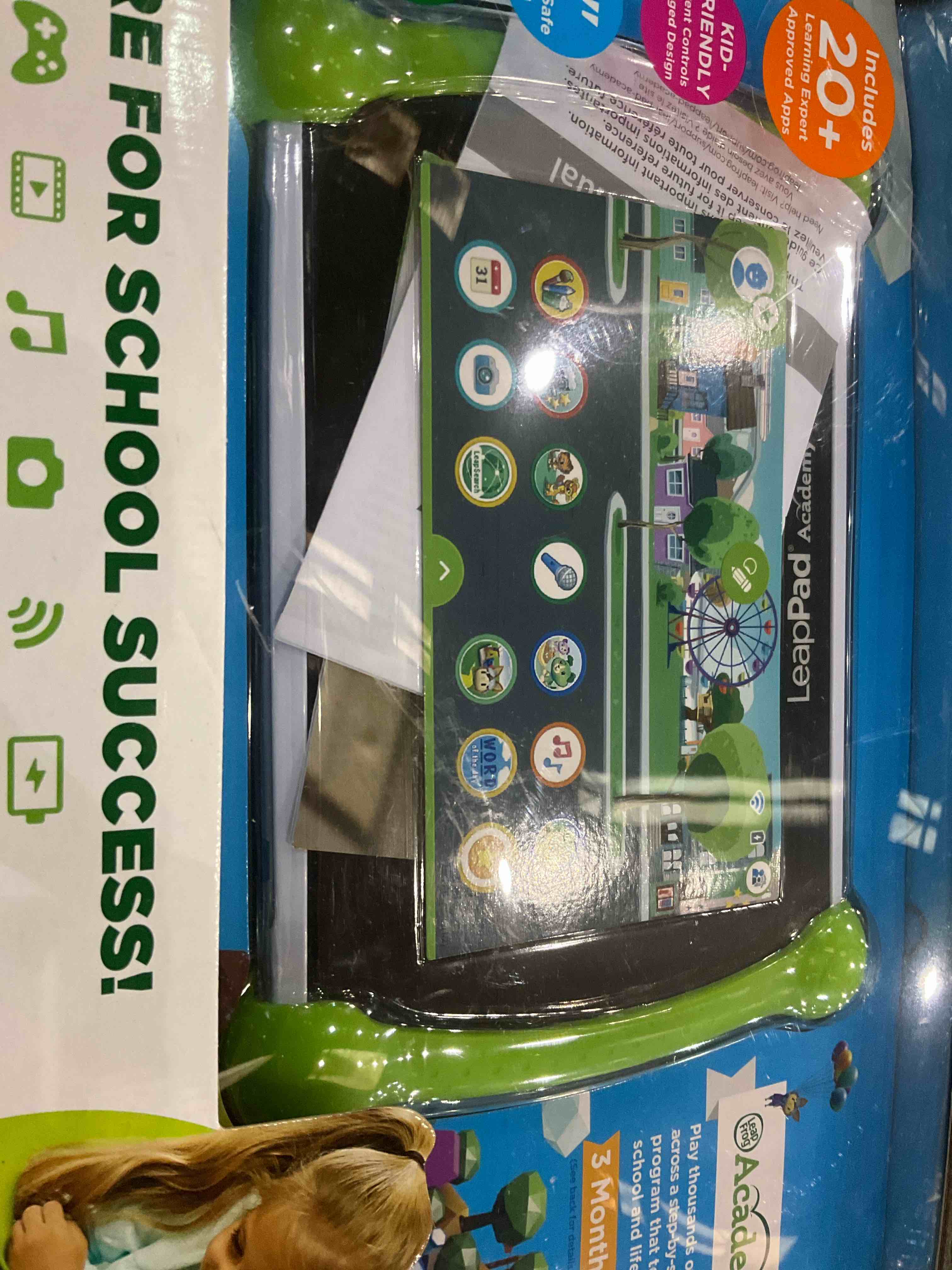 https://s3.amazonaws.com/lotting-images-prod/bidfta/EXS01138918_1706125539606.jpeg