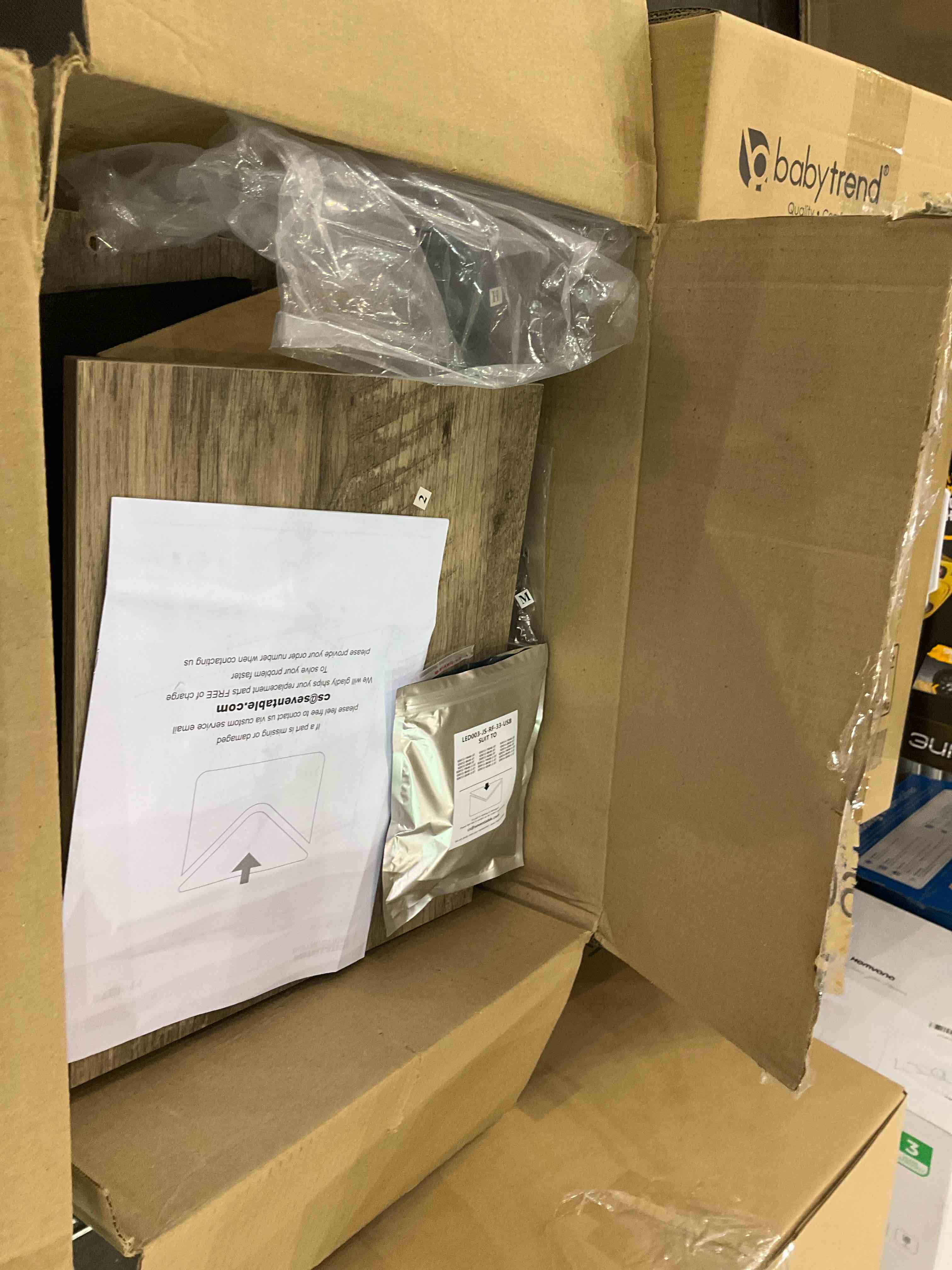https://s3.amazonaws.com/lotting-images-prod/bidfta/EXS01139509_1706207461950.jpeg