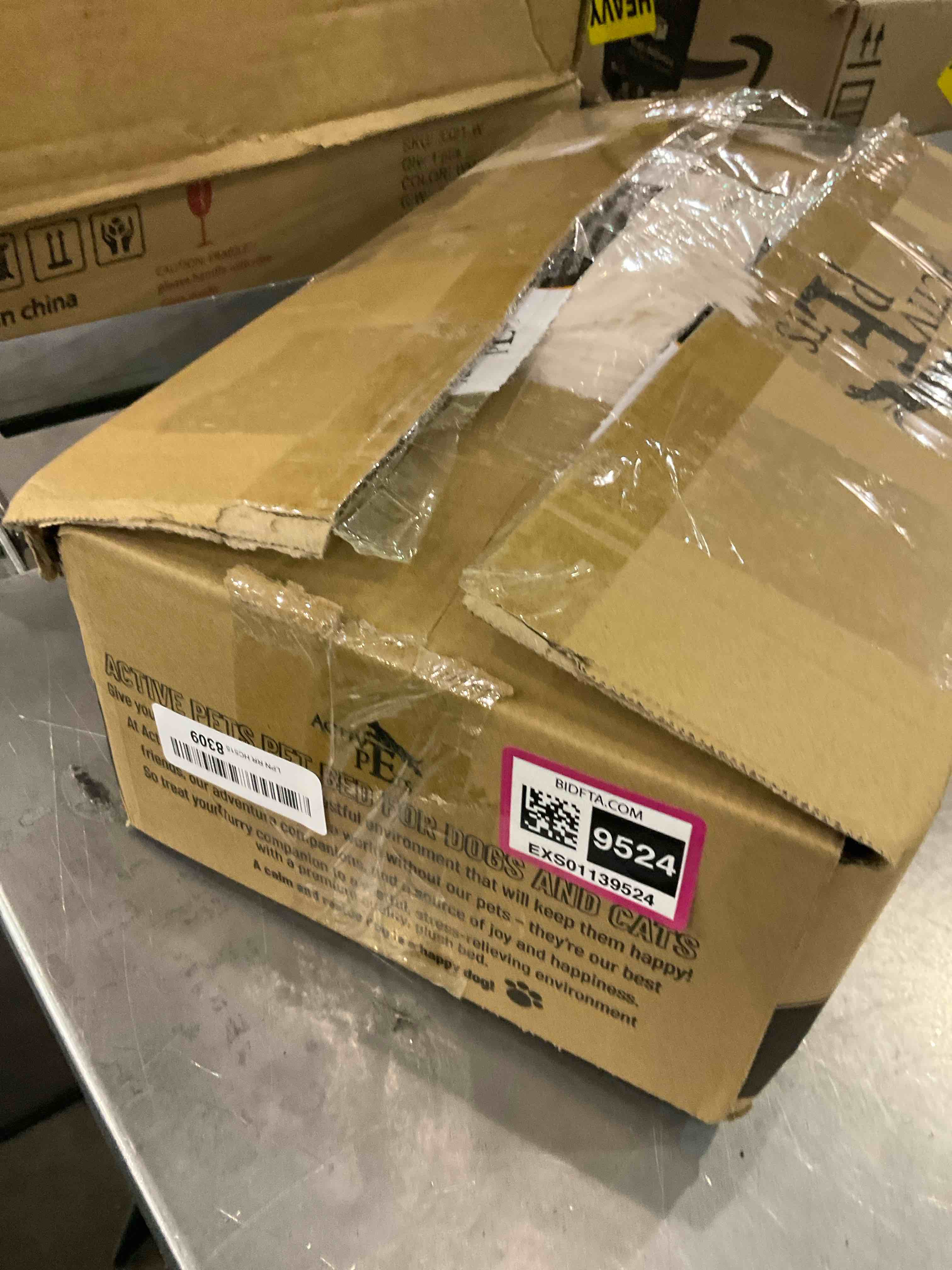 https://s3.amazonaws.com/lotting-images-prod/bidfta/EXS01139524_1706275345043.jpeg