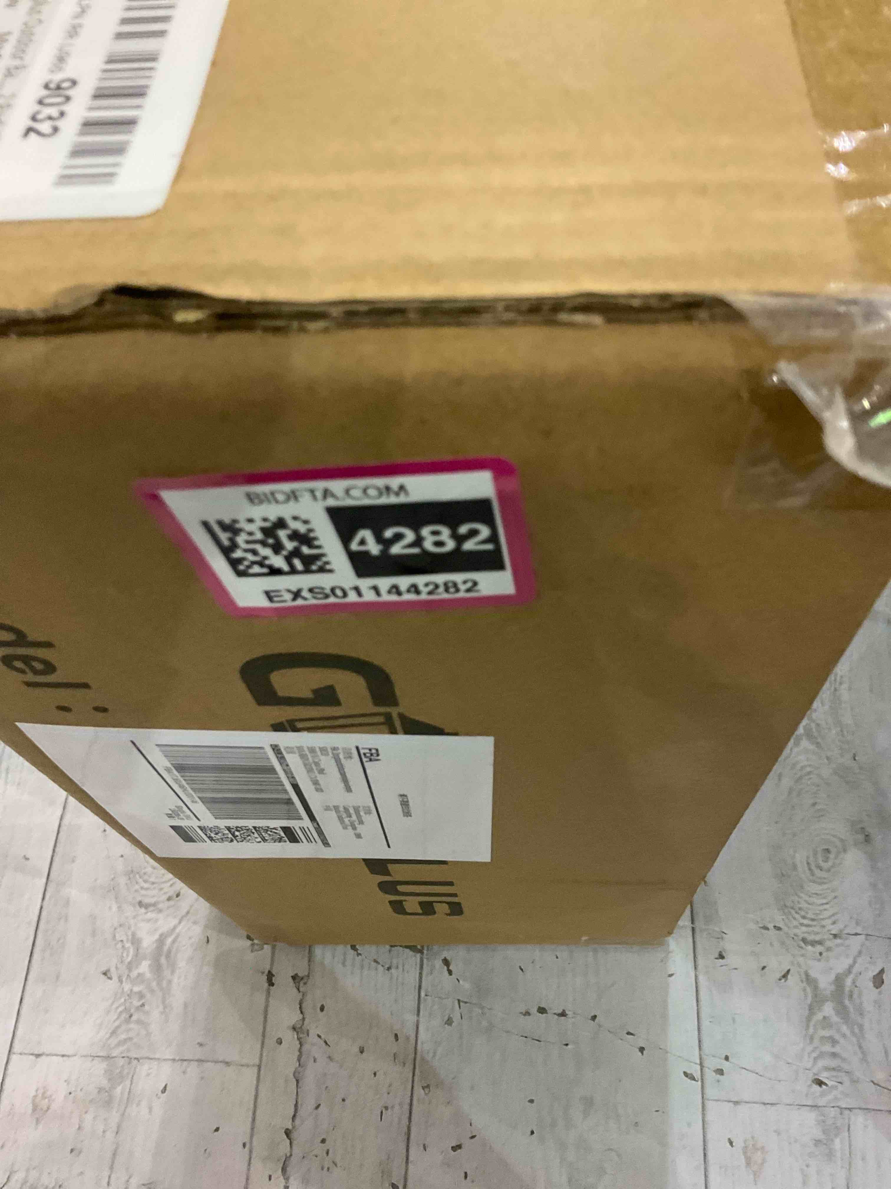 https://s3.amazonaws.com/lotting-images-prod/bidfta/EXS01144282_1708000223655.jpeg