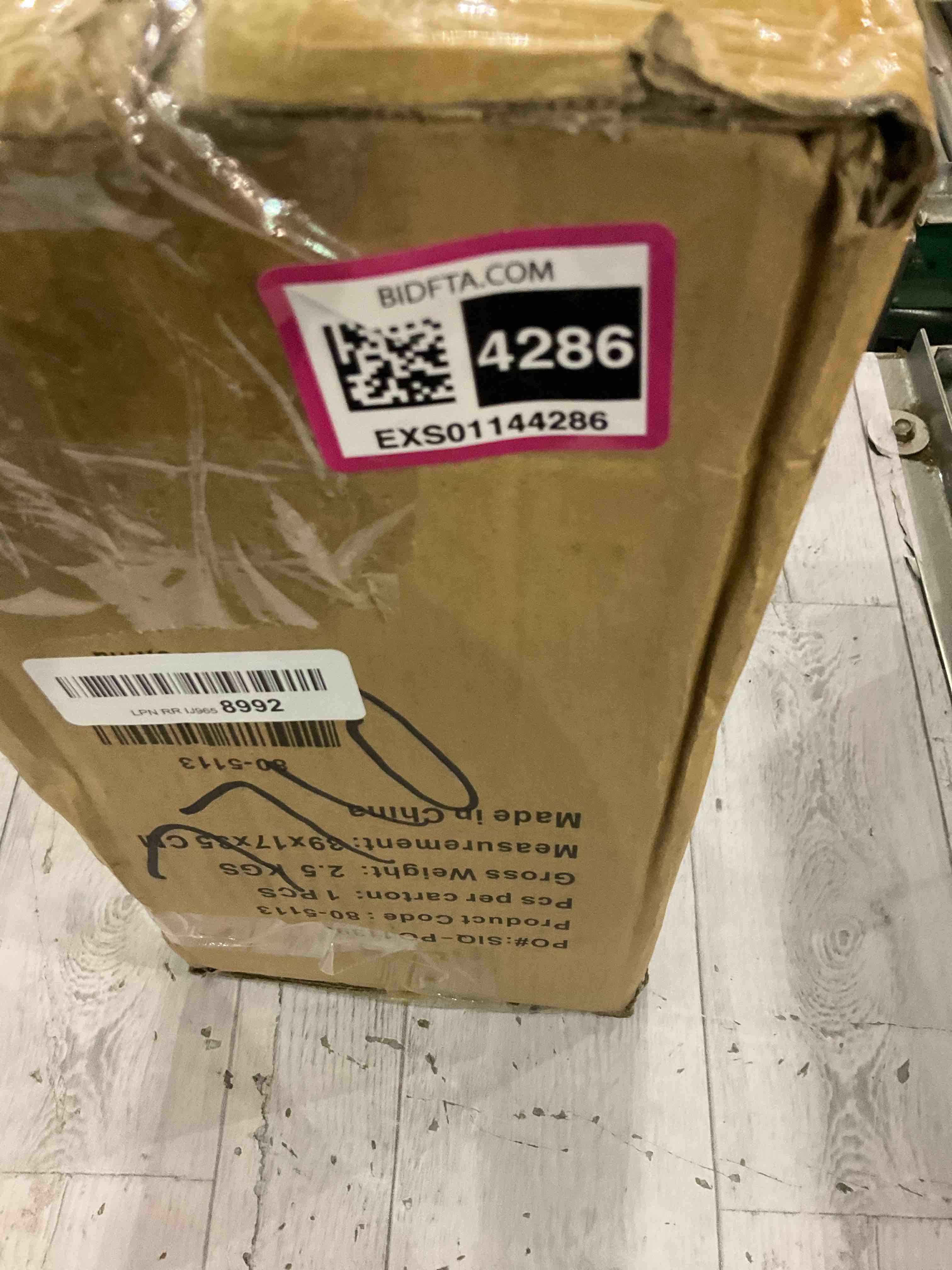 https://s3.amazonaws.com/lotting-images-prod/bidfta/EXS01144286_1708000740395.jpeg
