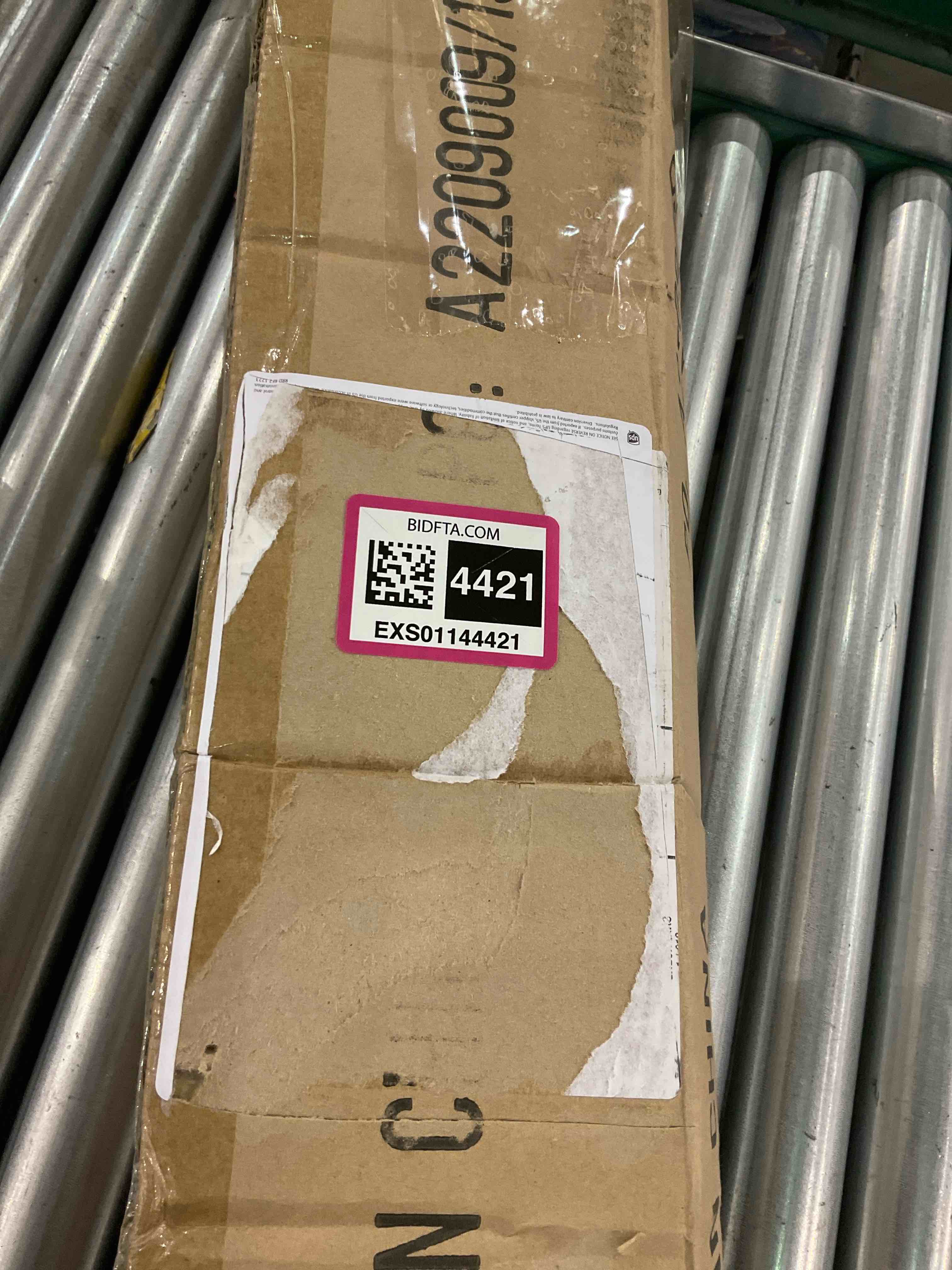 https://s3.amazonaws.com/lotting-images-prod/bidfta/EXS01144421_1708090242895.jpeg