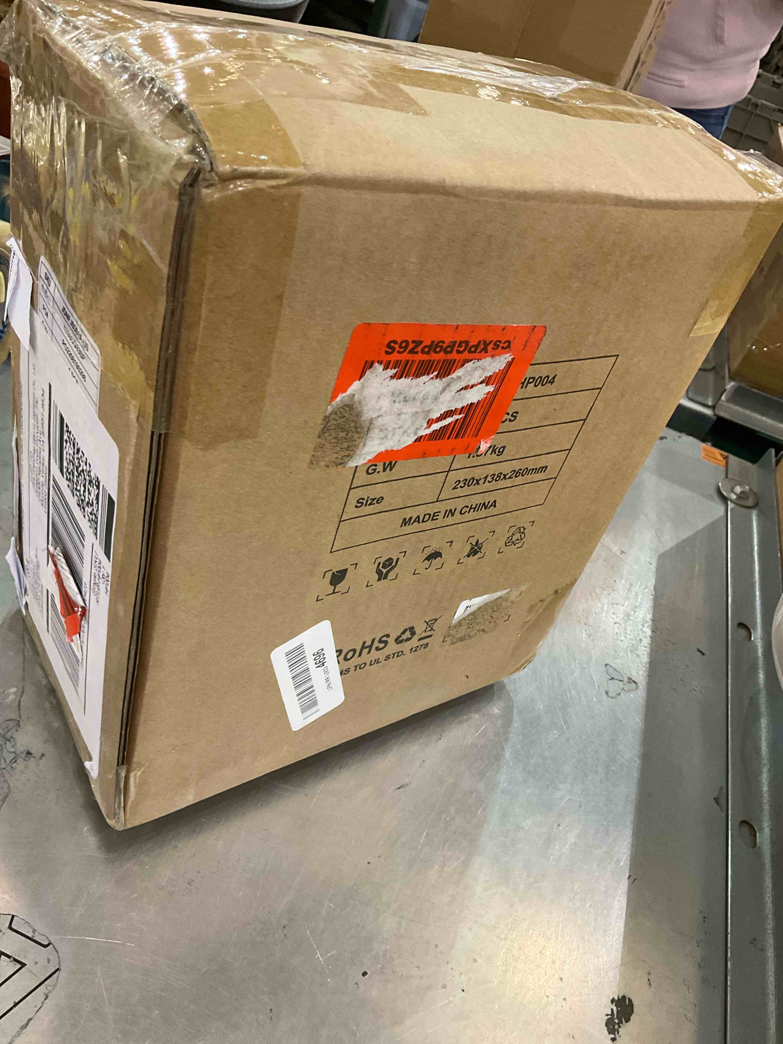 https://s3.amazonaws.com/lotting-images-prod/bidfta/EXS01146842_1707854809610.jpeg