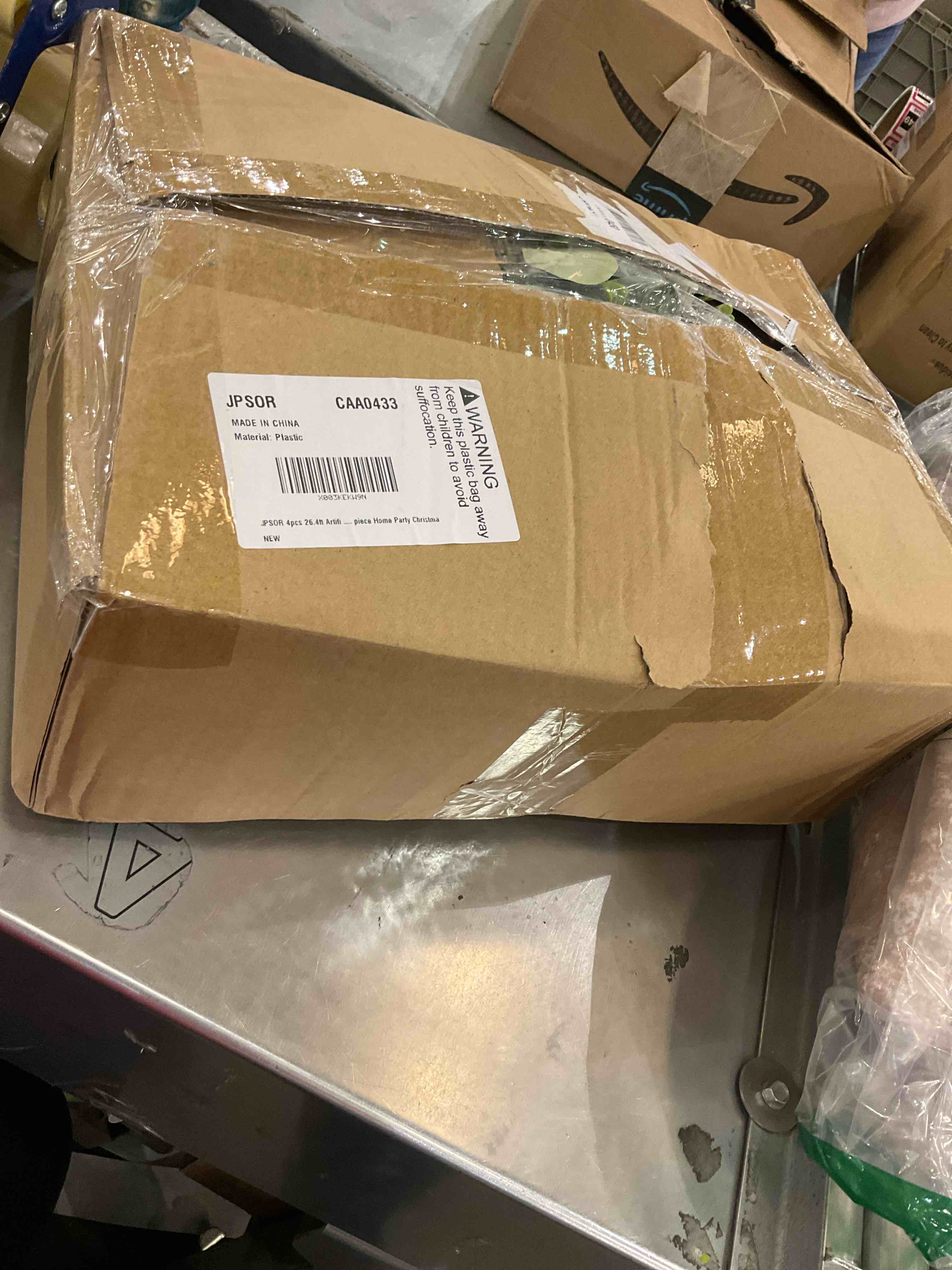 https://s3.amazonaws.com/lotting-images-prod/bidfta/EXS01146844_1707854988274.jpeg