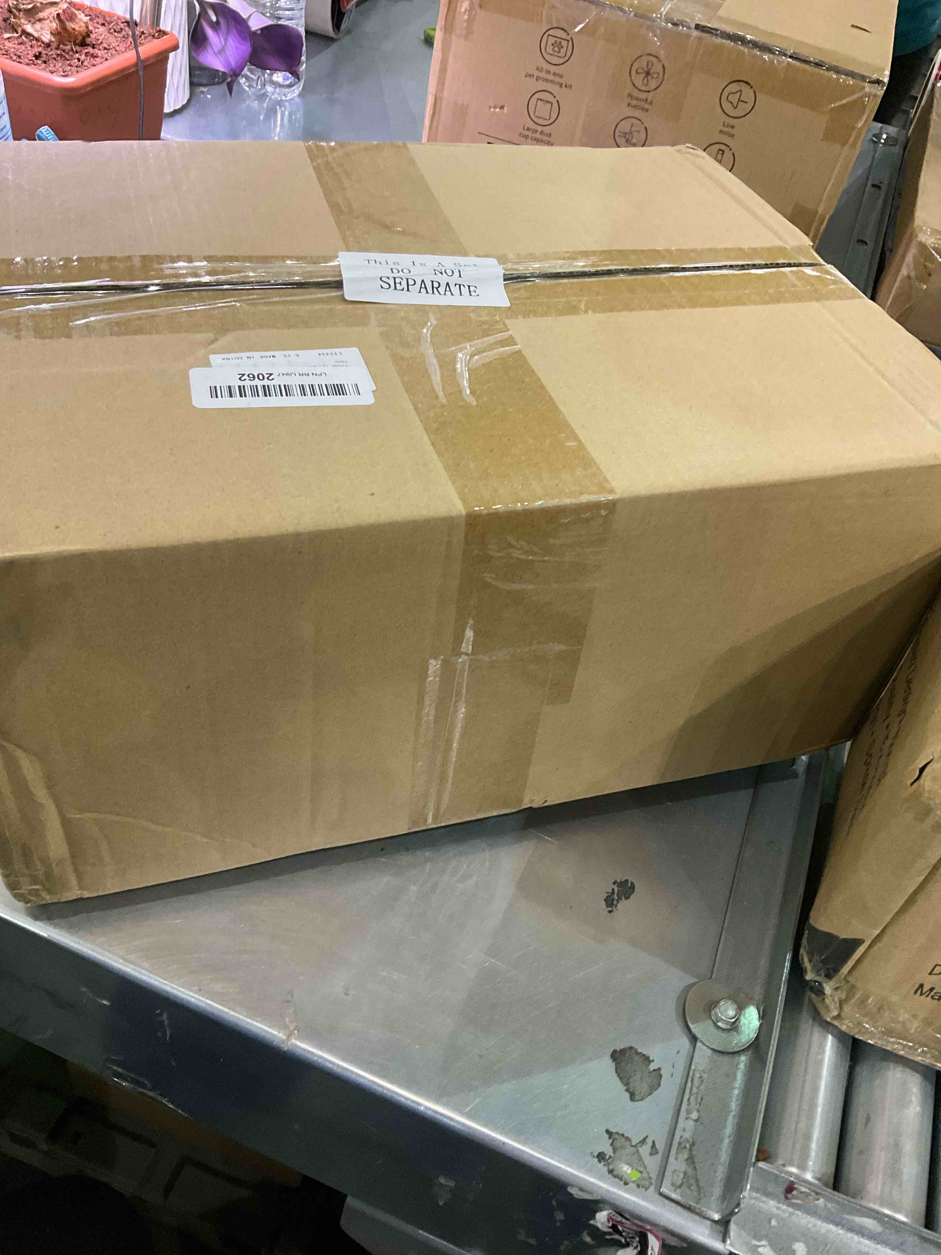 https://s3.amazonaws.com/lotting-images-prod/bidfta/EXS01146984_1708000486460.jpeg