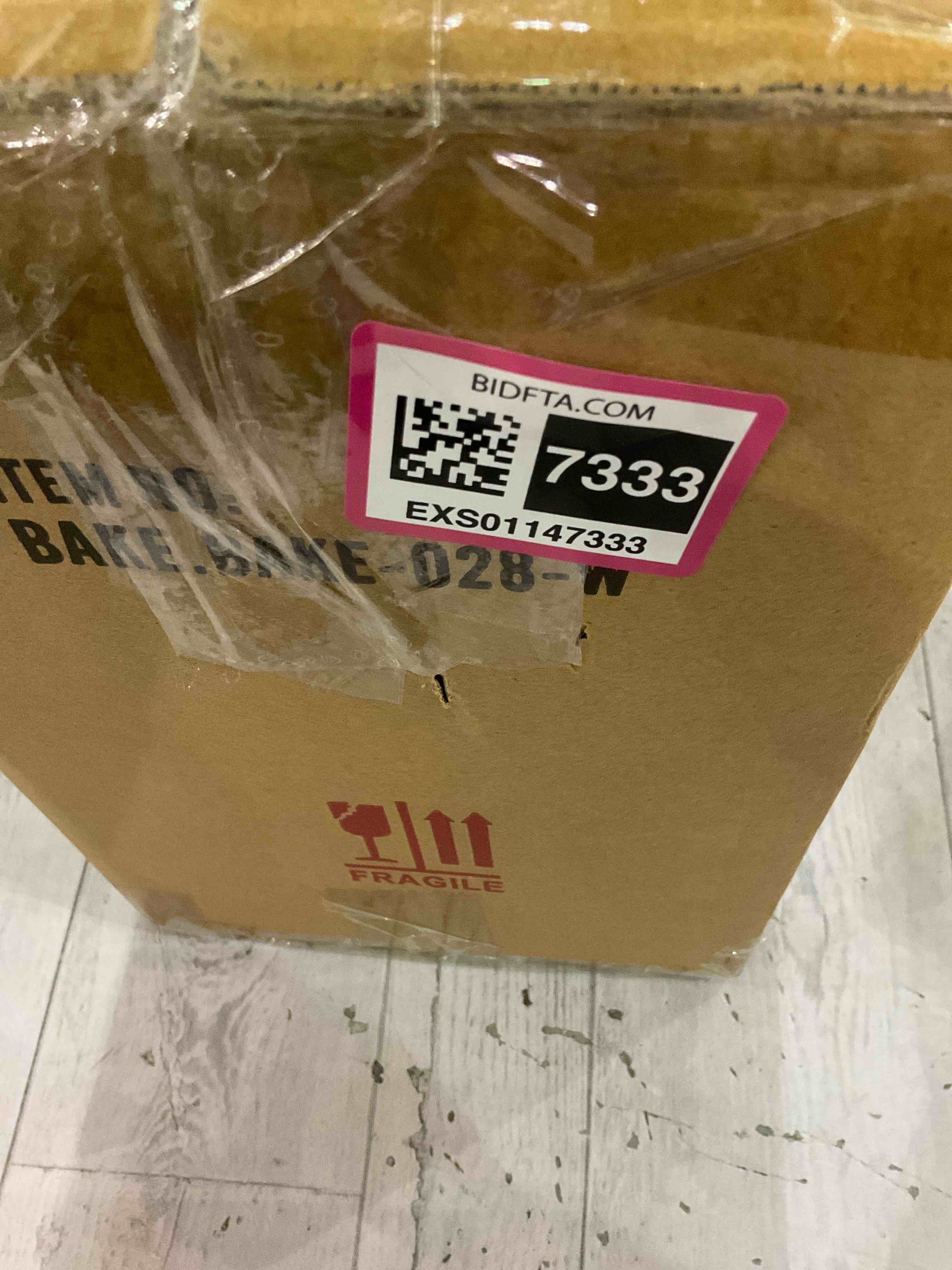https://s3.amazonaws.com/lotting-images-prod/bidfta/EXS01147333_1708521141058.jpeg