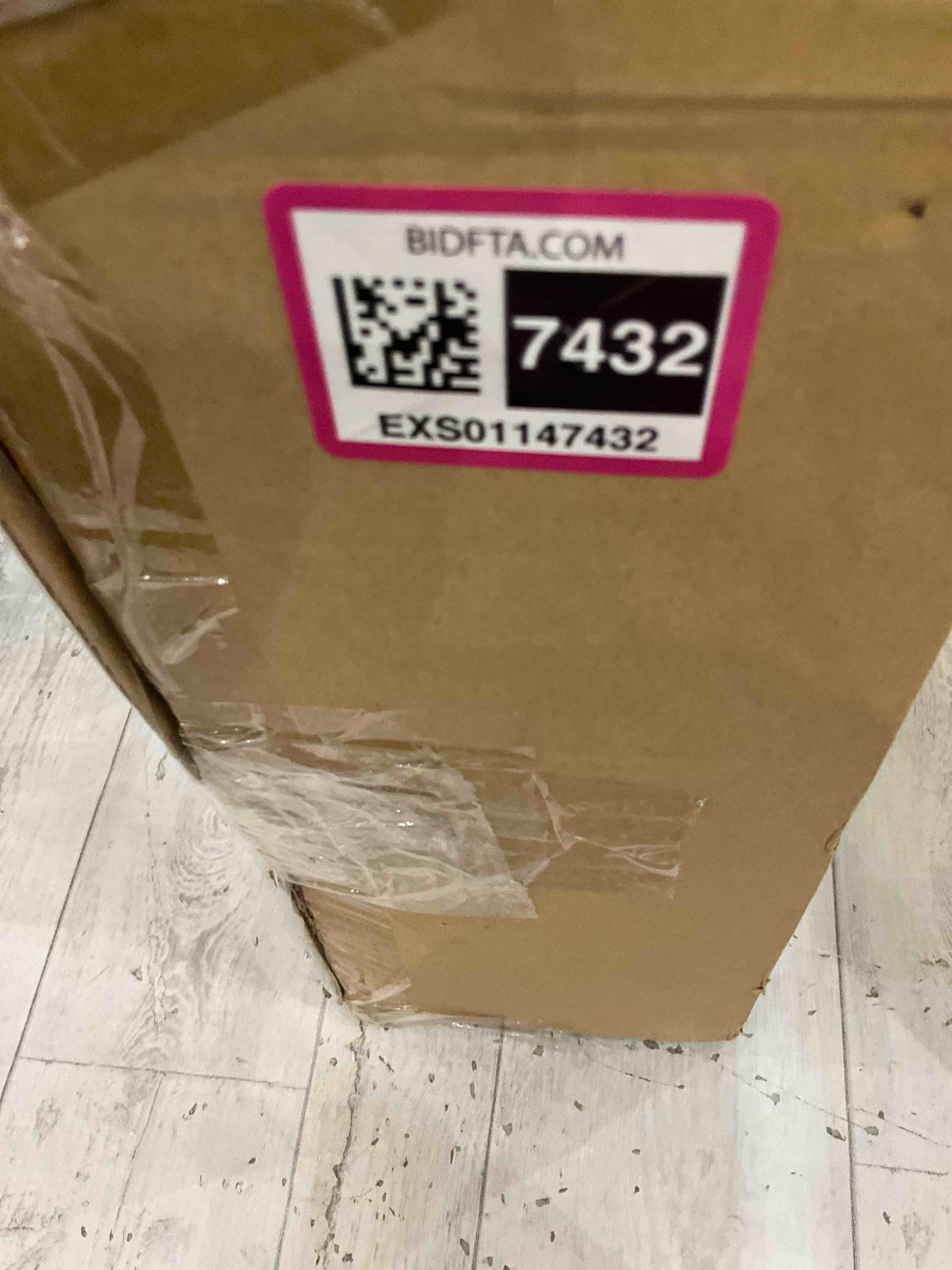 https://s3.amazonaws.com/lotting-images-prod/bidfta/EXS01147432_1708544048051.jpeg